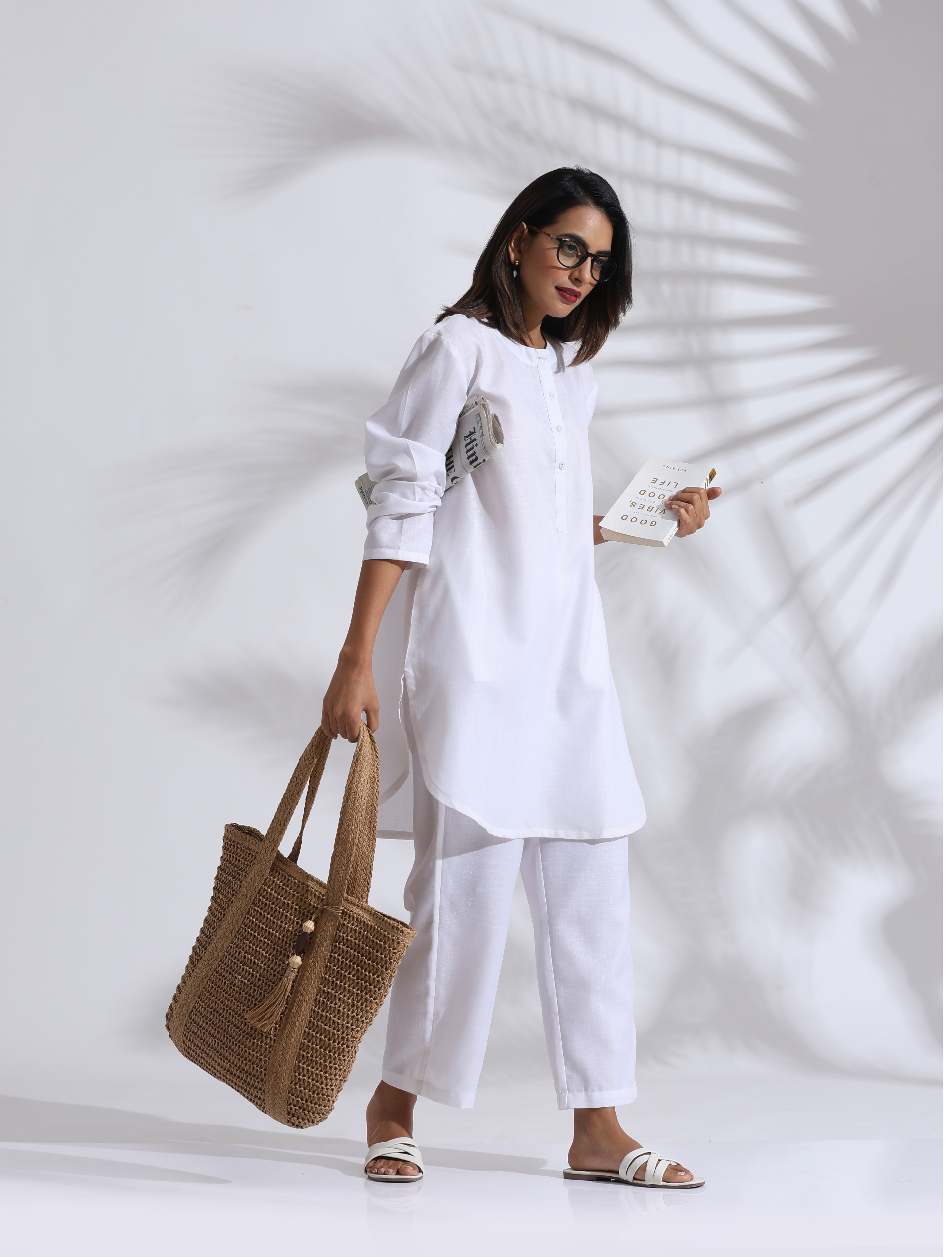 trueBrowns White Slub Kurta Co-ord Set