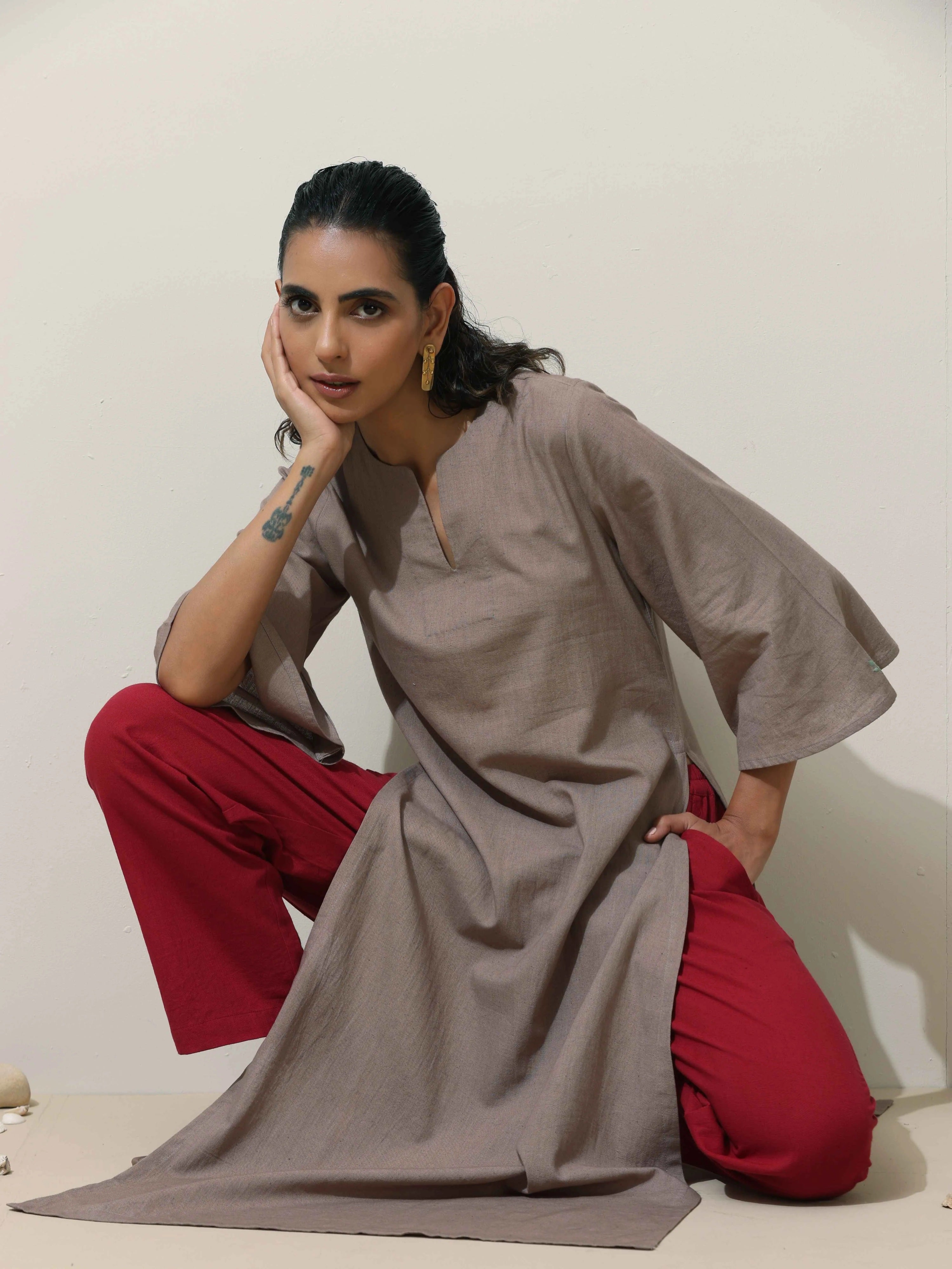 trueBrowns Grey Cotton Linen Kurta Pant Set