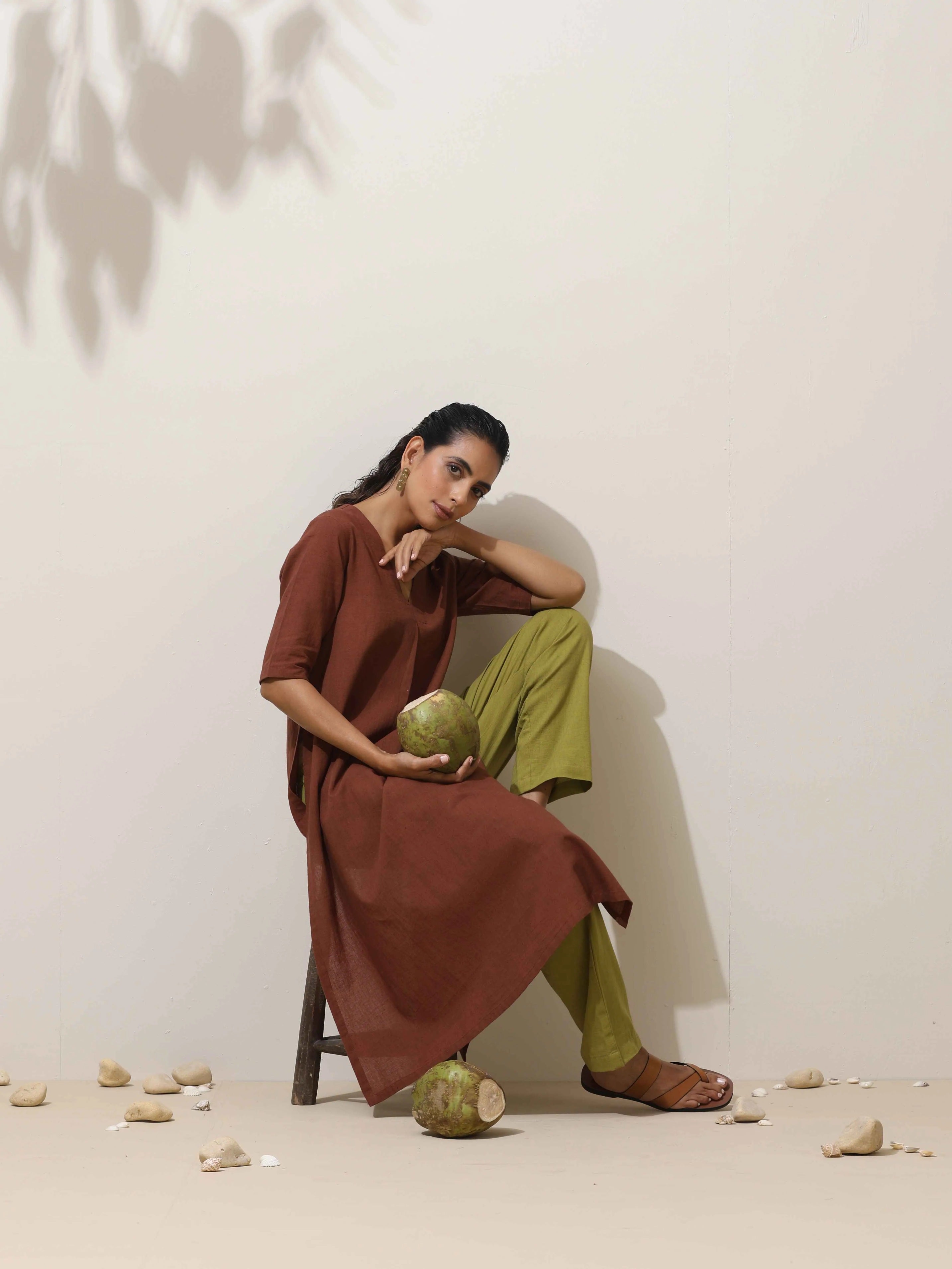 trueBrowns Brown Cotton Linen Kurta Pant Set