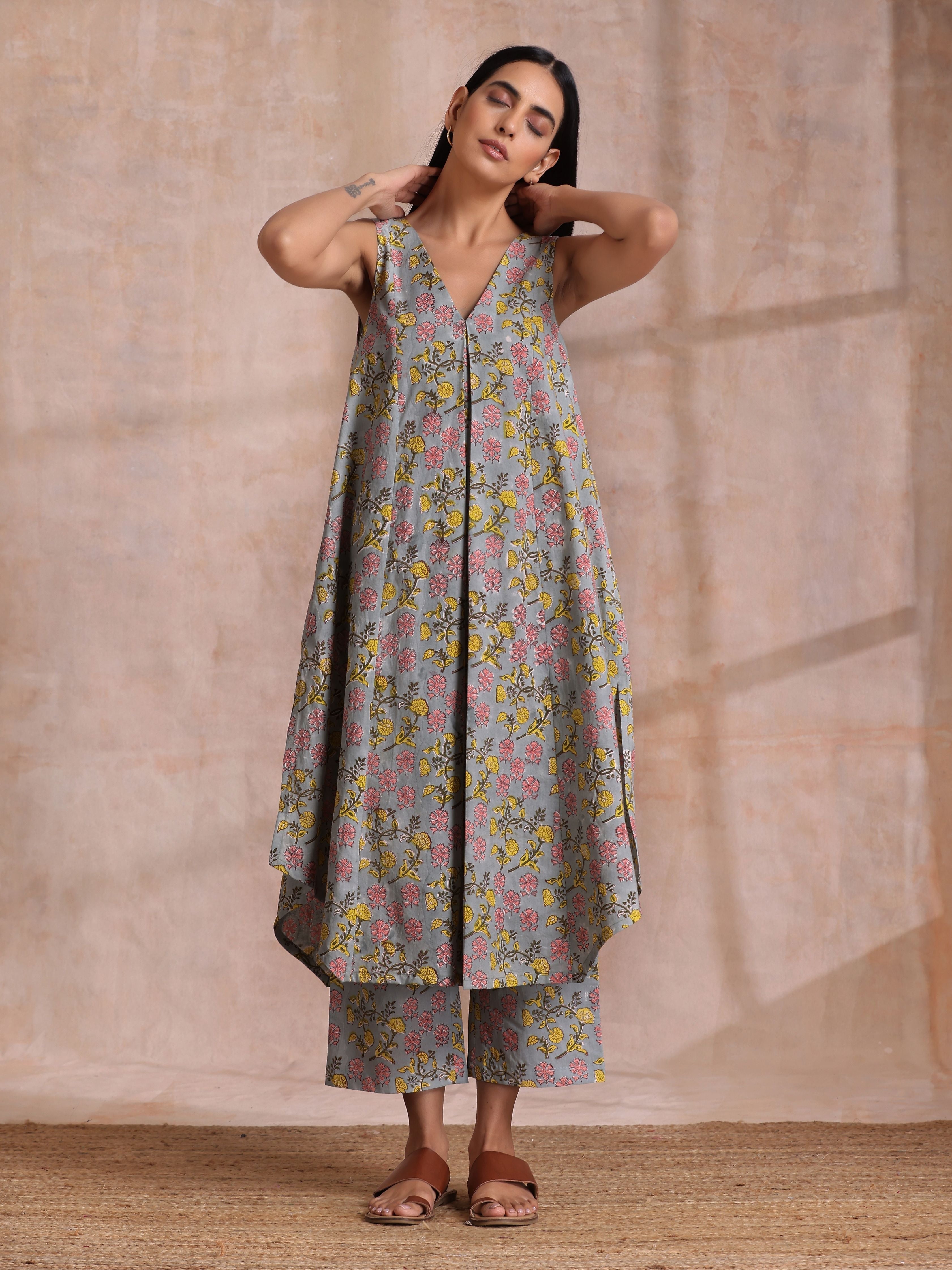 Grey Overall Floral Block Print Cotton Sleeveless Flared Kurta Pant Set