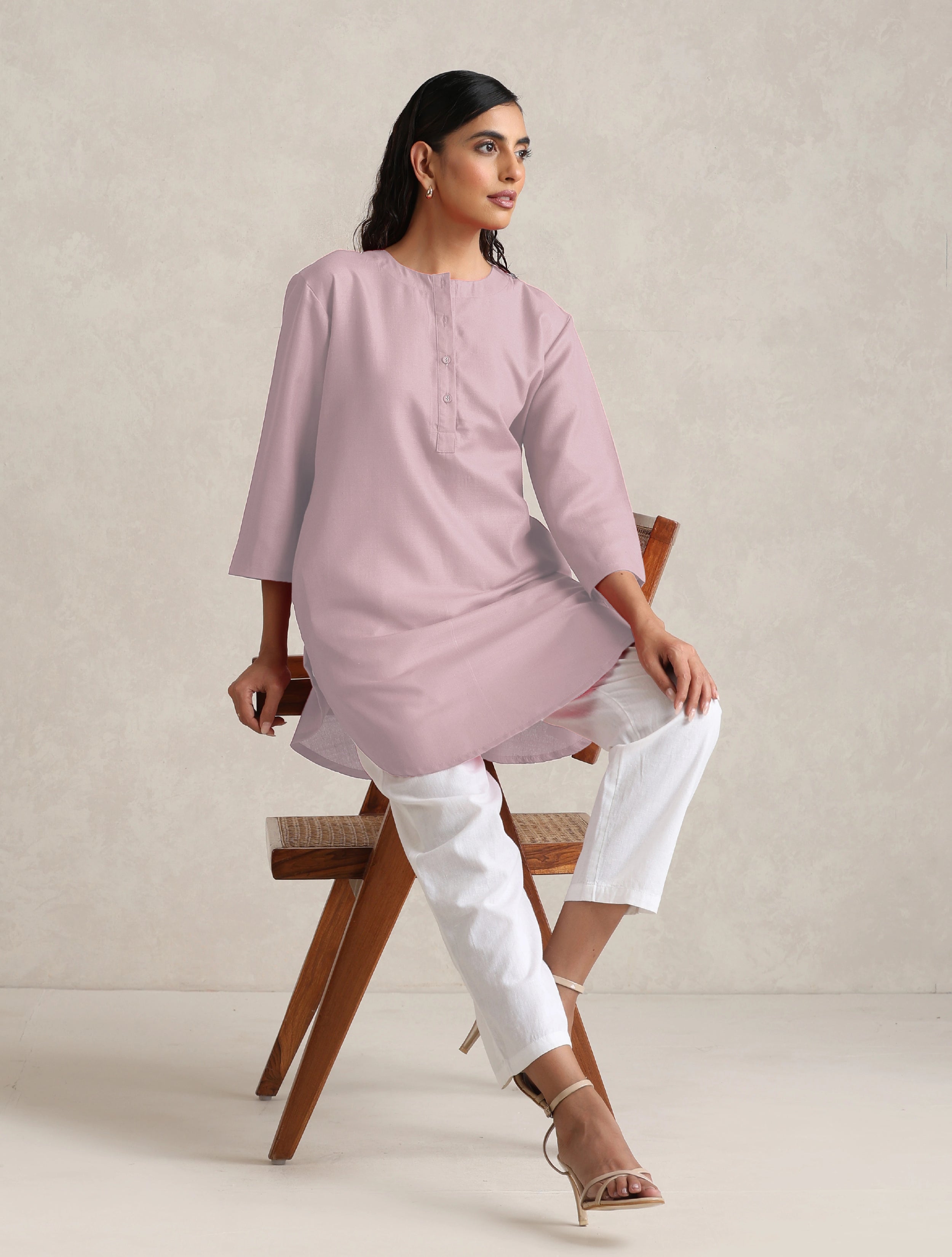 trueBrowns Pink Cotton Blend Short Kurta