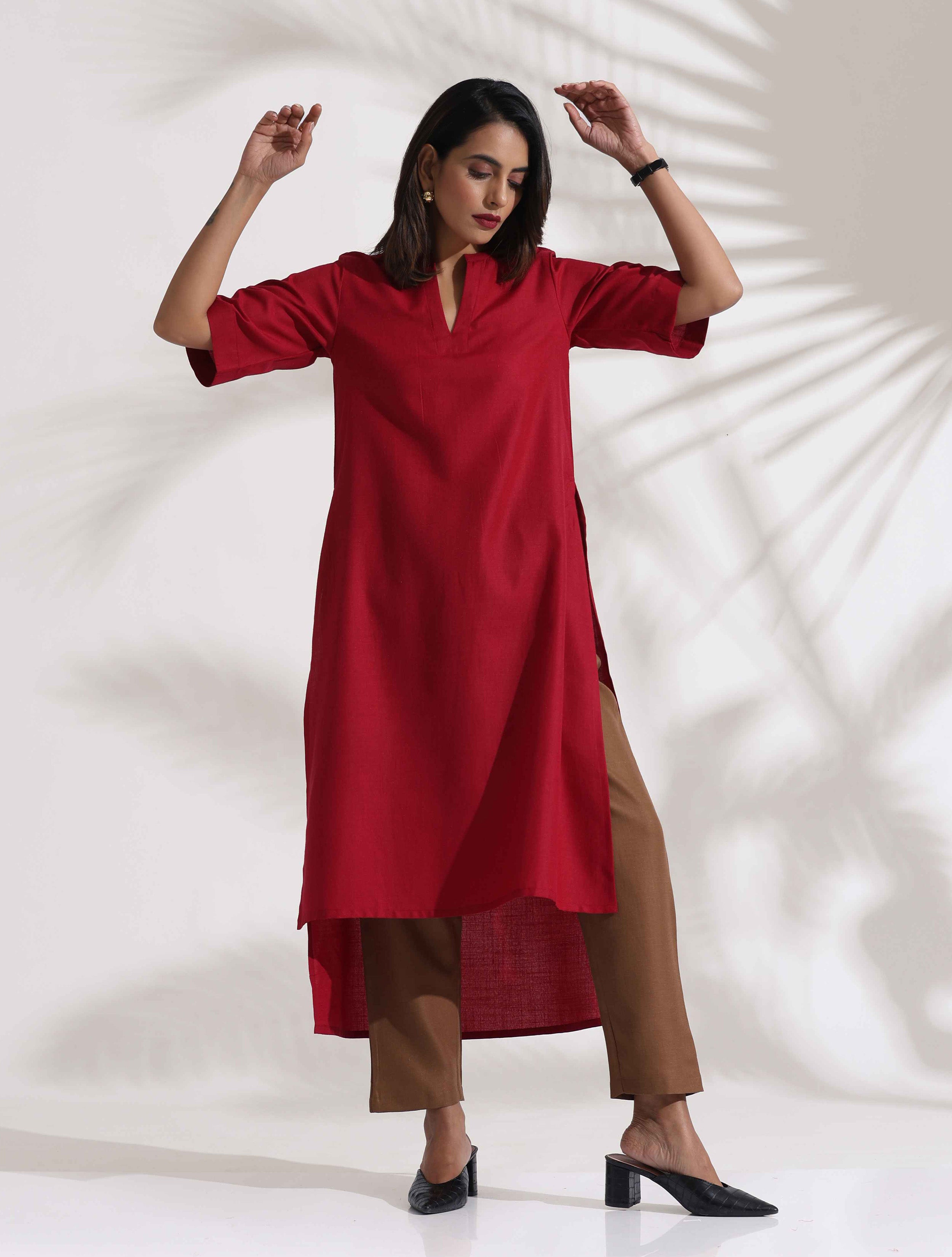 trueBrowns Maroon Slub Highslit Kurta Set