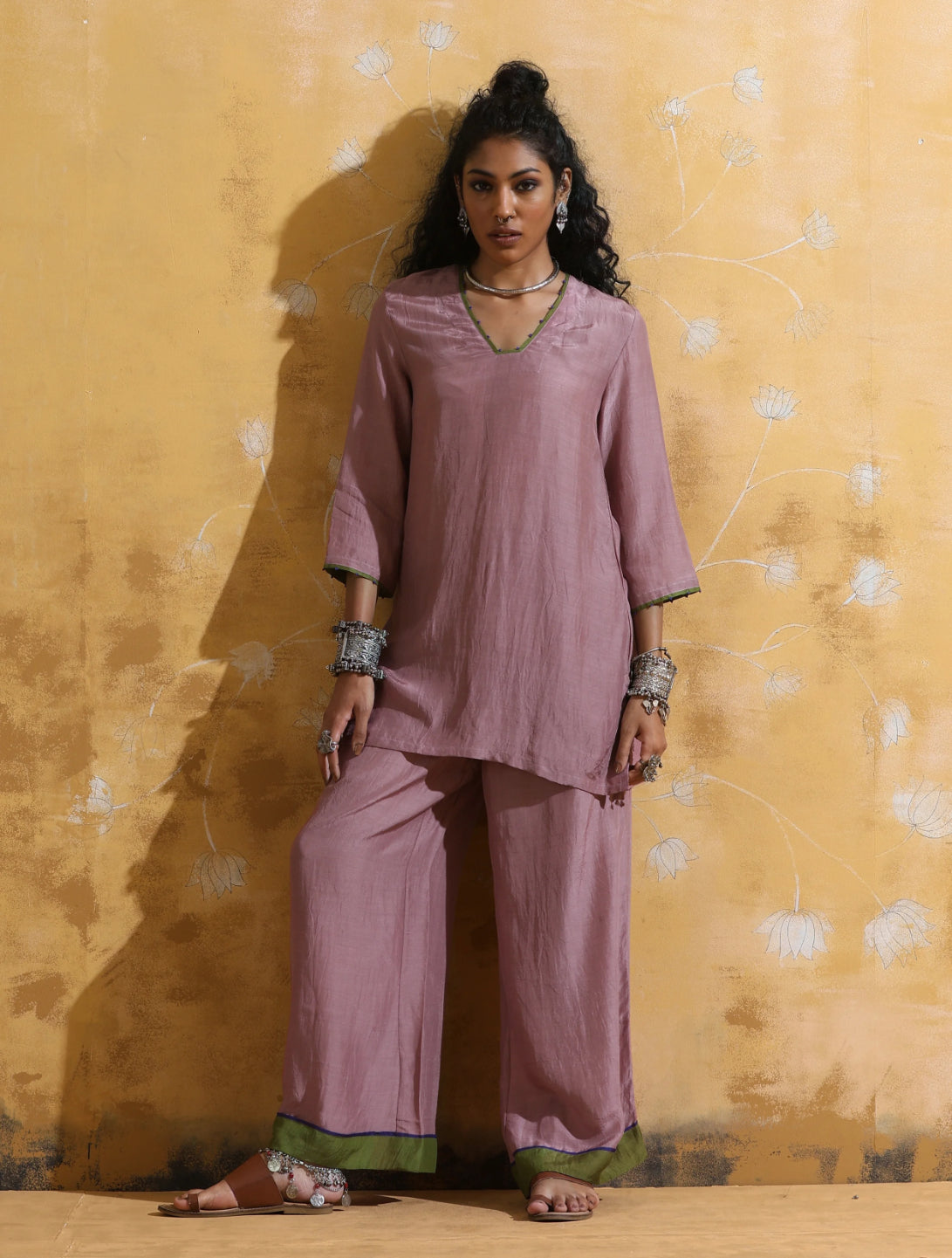trueBrowns Lilac Muslin Silk Co-ord Set with Flared Pants