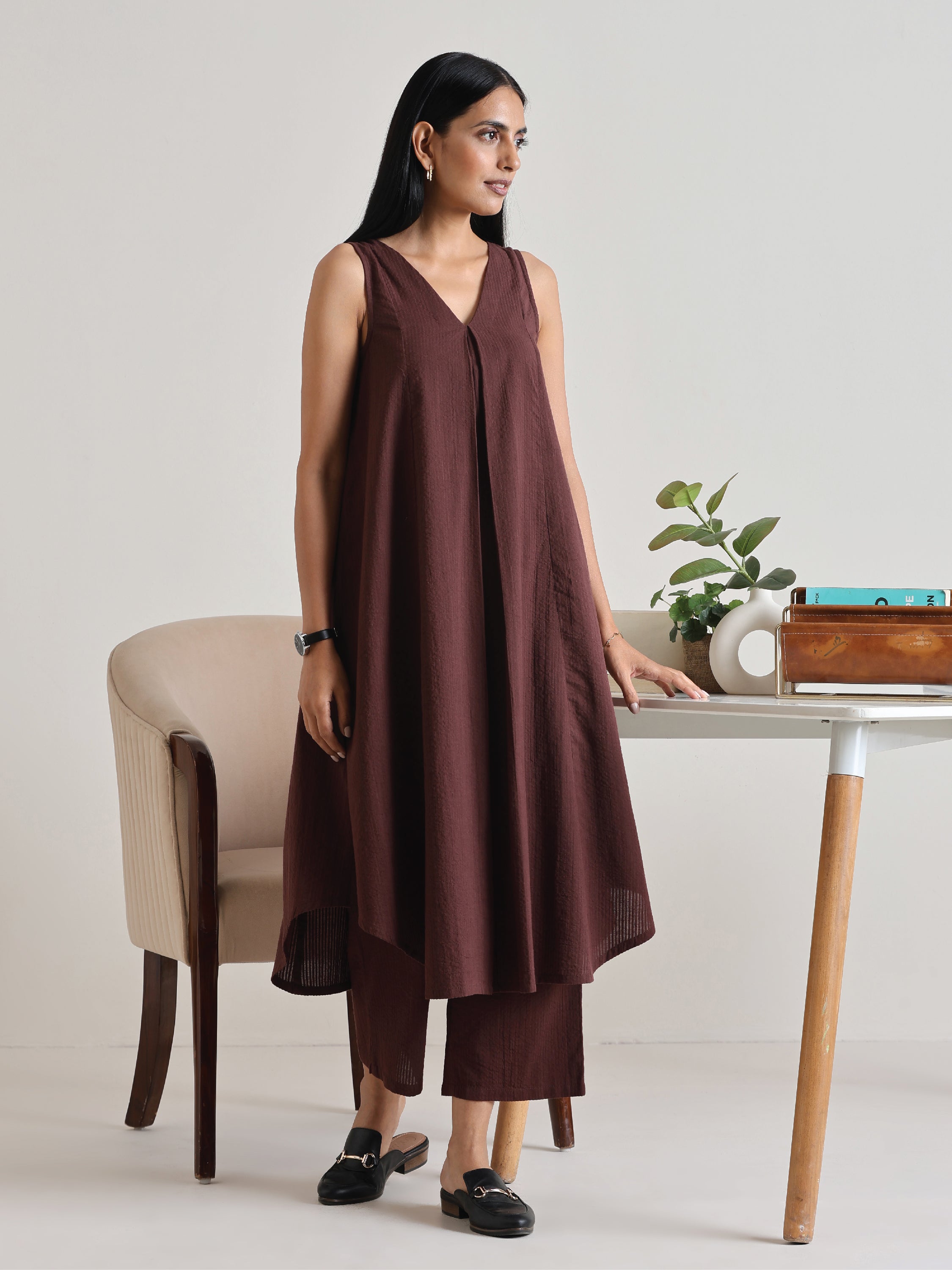 Cola Brown Sleeveless Flared Kurta Pant Set