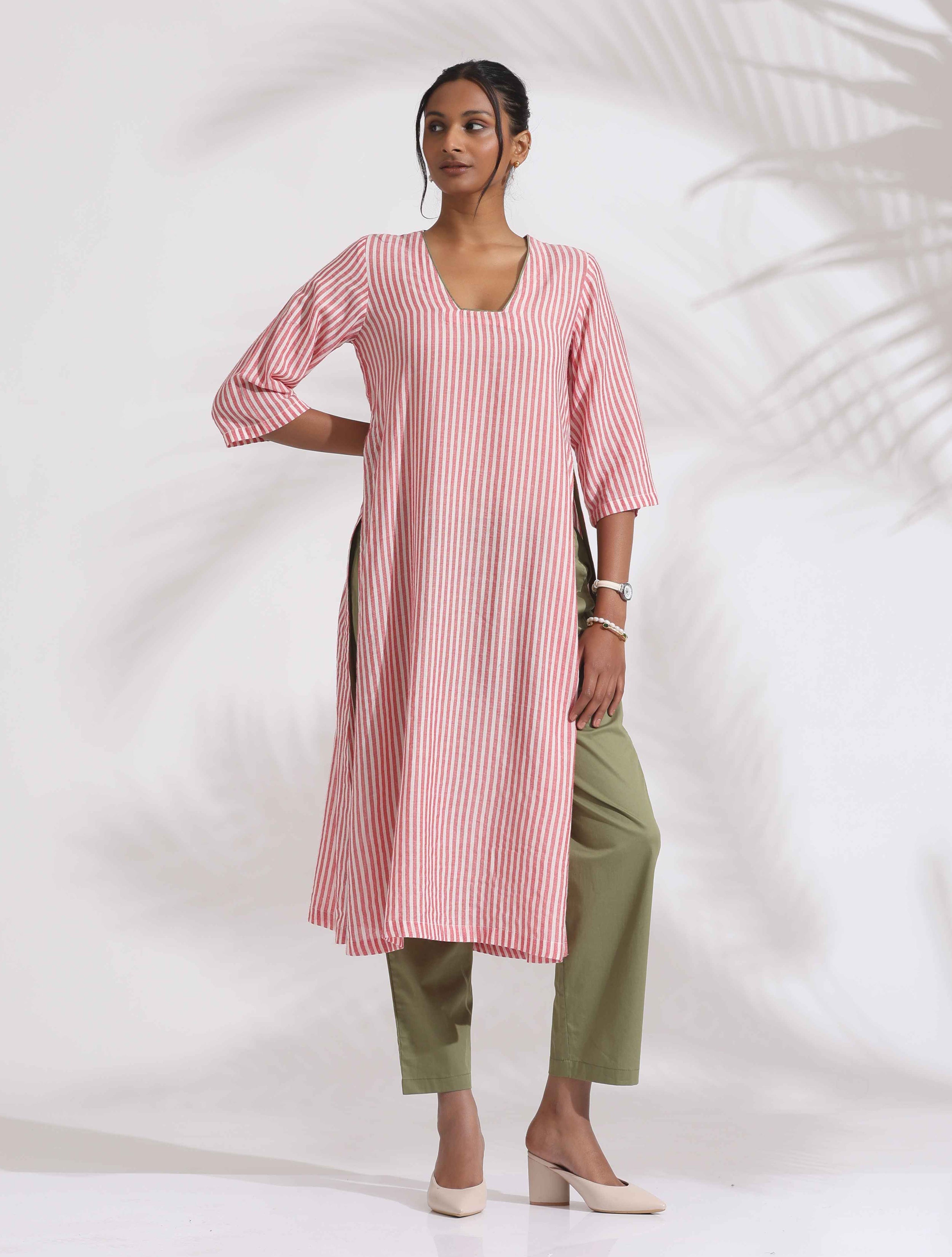 trueBrowns Red Cotton Stripe Straight Kurta Set