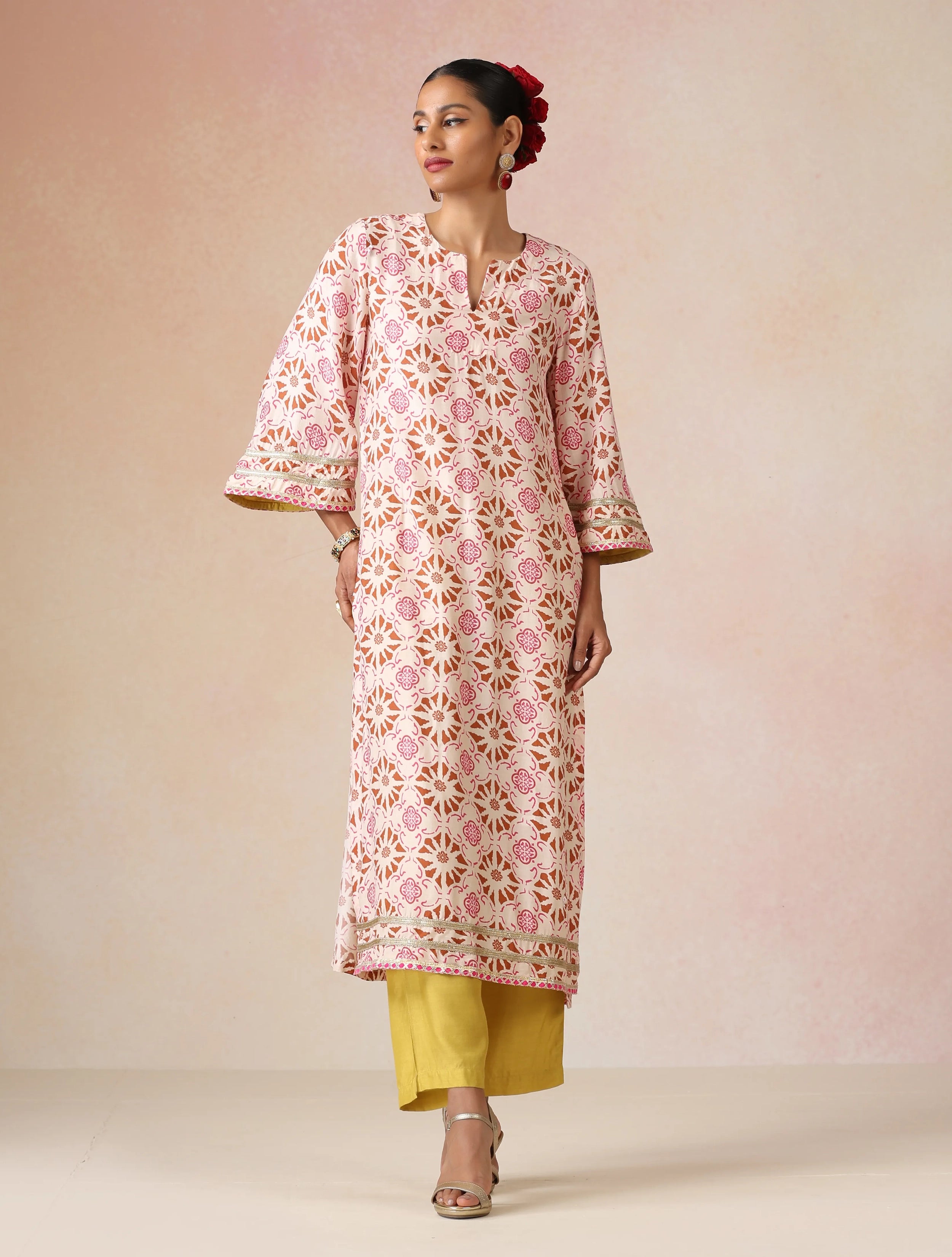 trueBrowns Ivory Brown Print Viscose Straight High-Slit Kurta Set