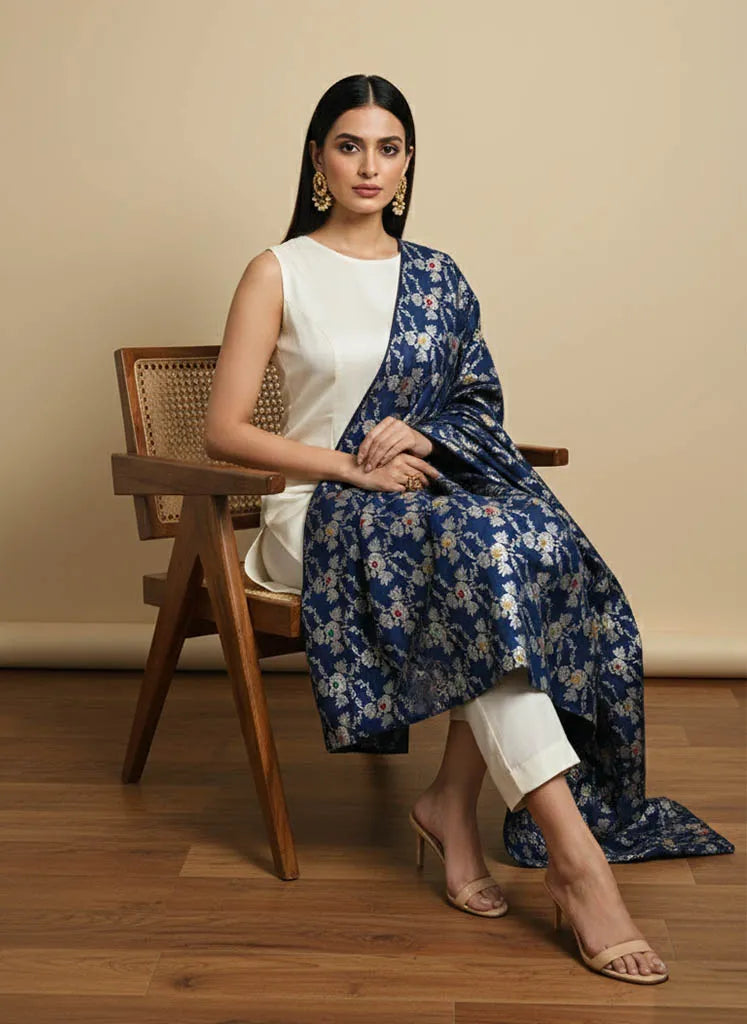 trueBrowns Blue Rose Brocade Dupatta