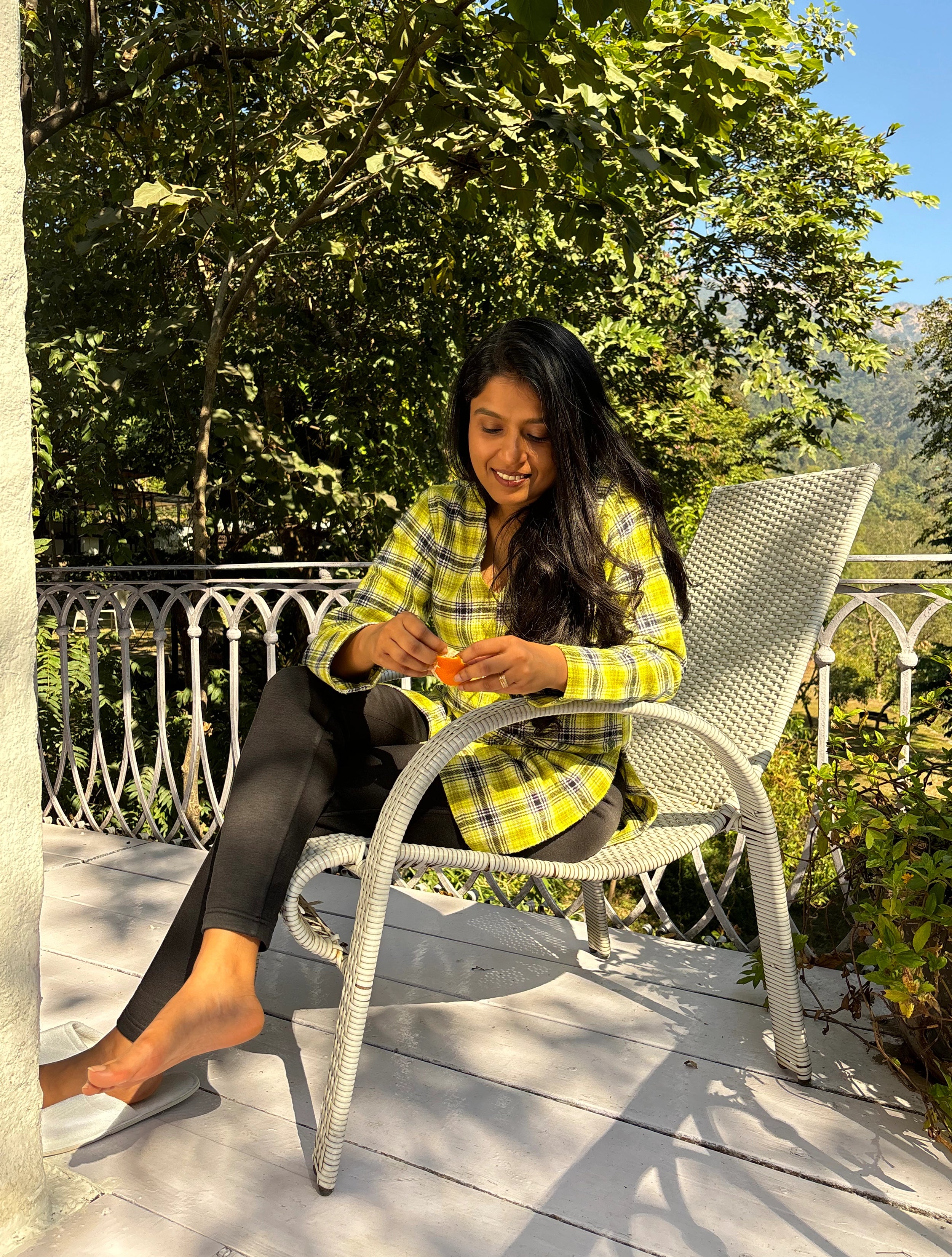 trueBrowns Lime Check High-Slit Woollen Top