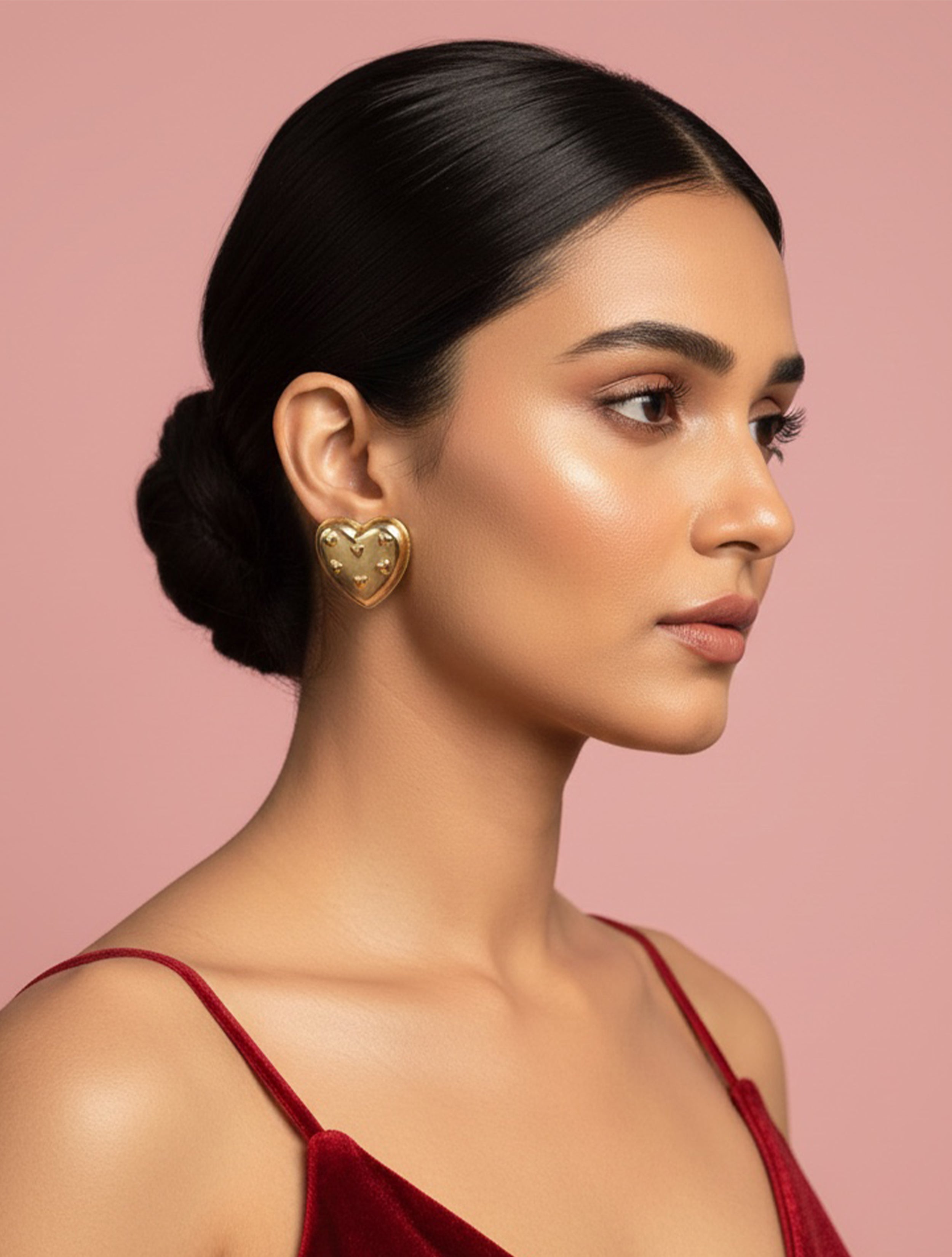 trueBrowns Gold Heart Statement Studs