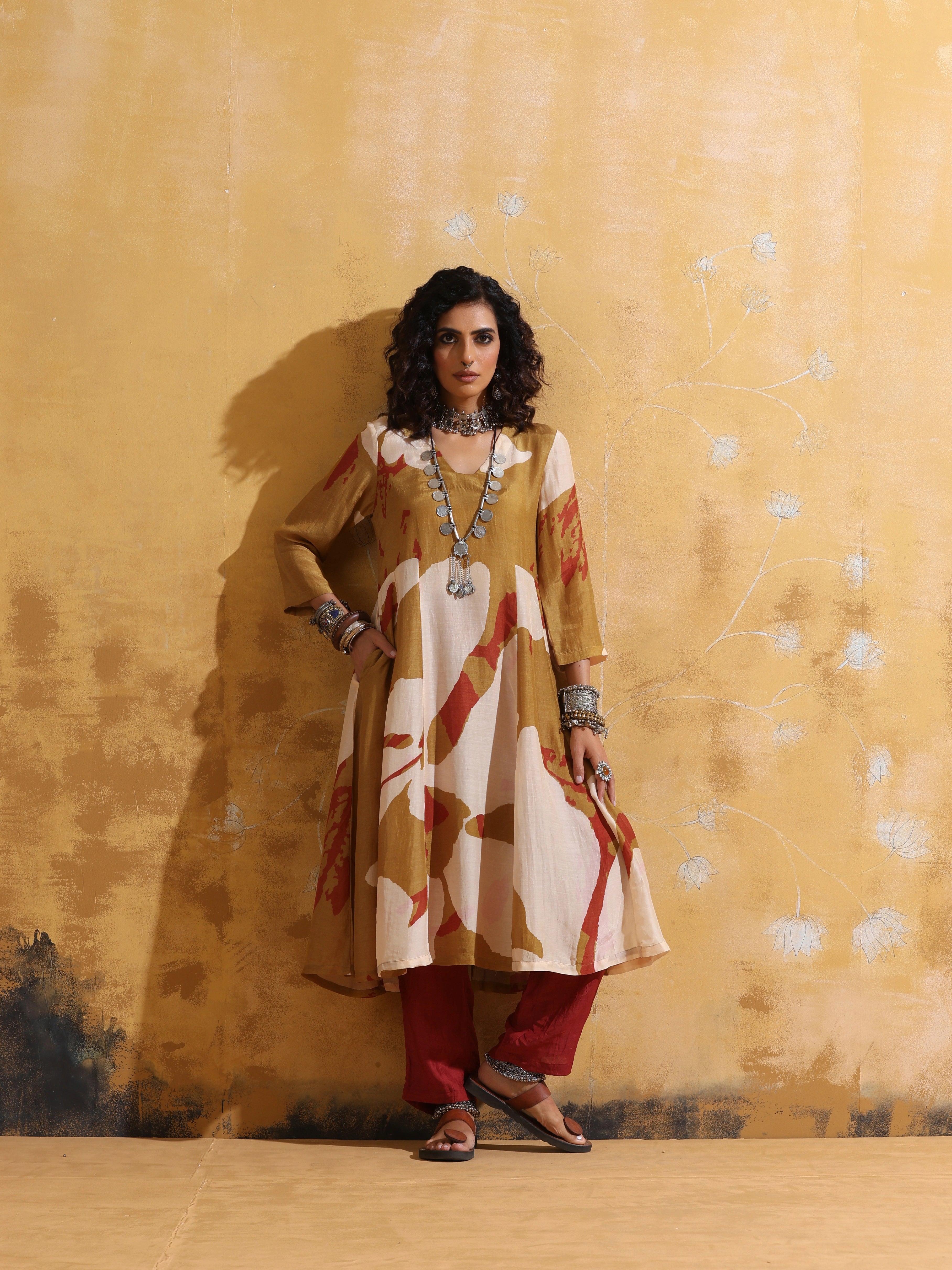 trueBrowns Mustard Rust Red Floral Print Muslin Silk Fit And Flared Kurta Set