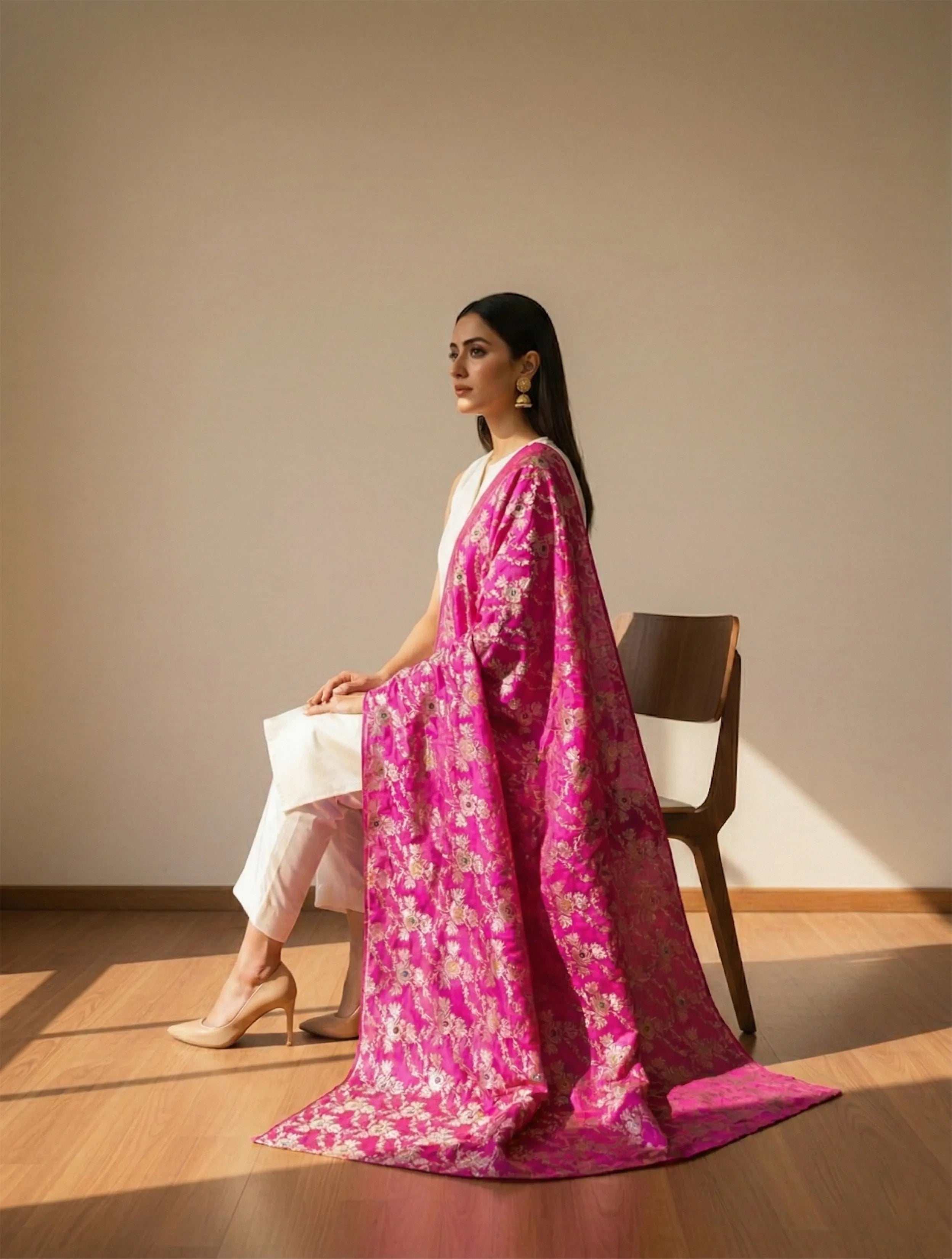 trueBrowns Pink Rose Brocade Dupatta