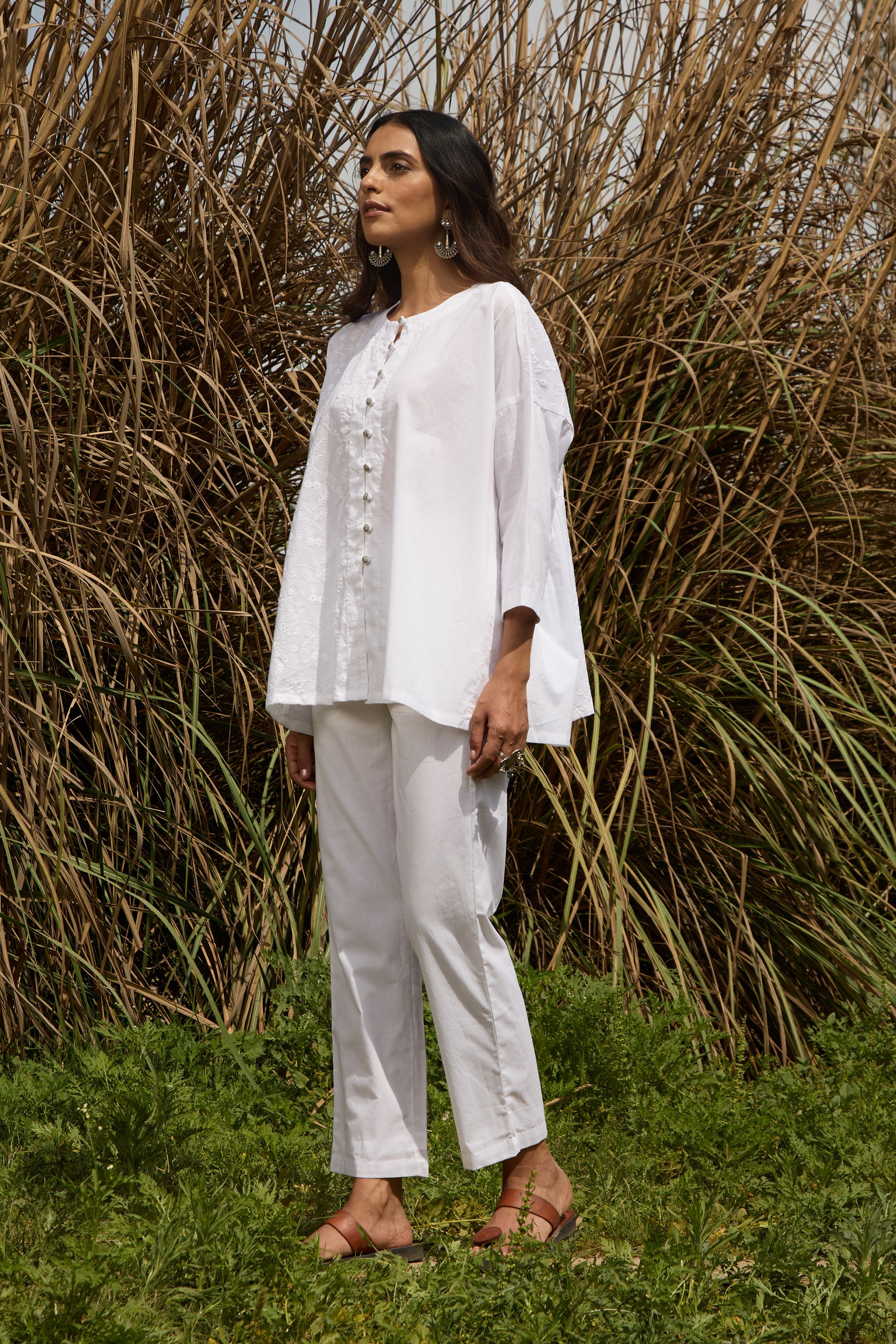 trueBrowns White Cotton Embroidered Relaxed Co-ord Set