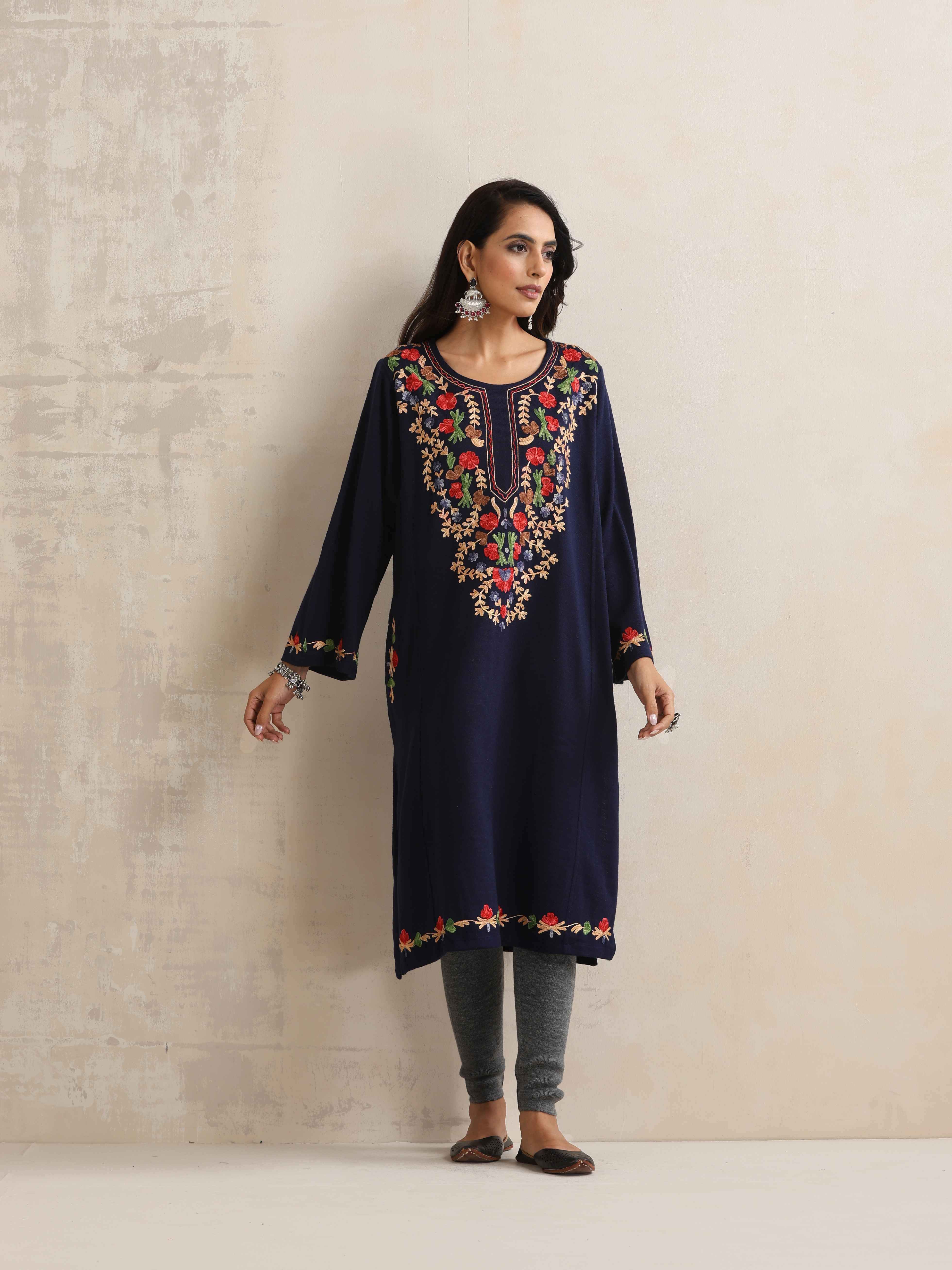 trueBrowns Blue Kashmiri Embroidered Woollen Phiran Kurta