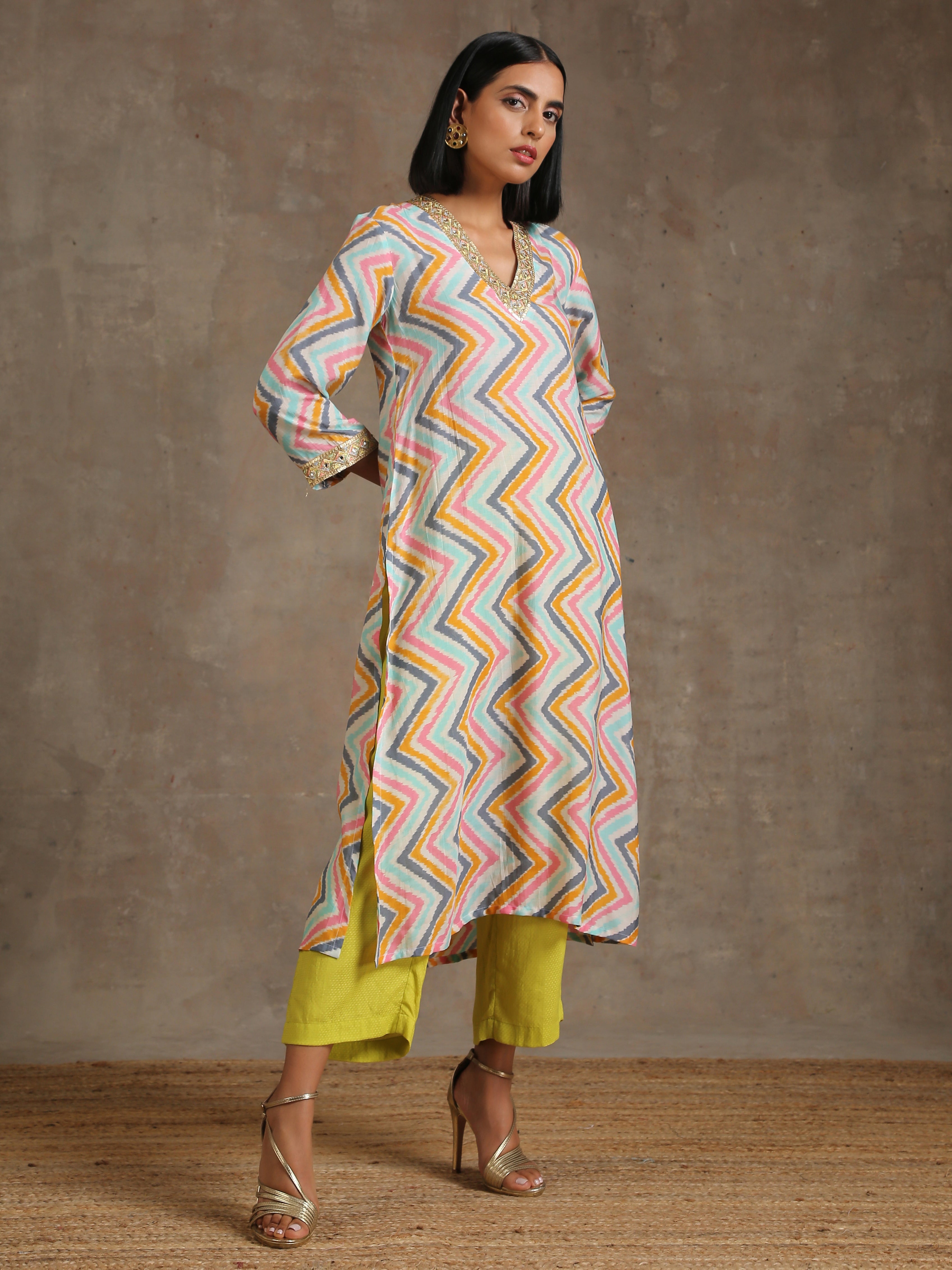 Multicolour Lehariya Printed Silk Kurta Pant Set