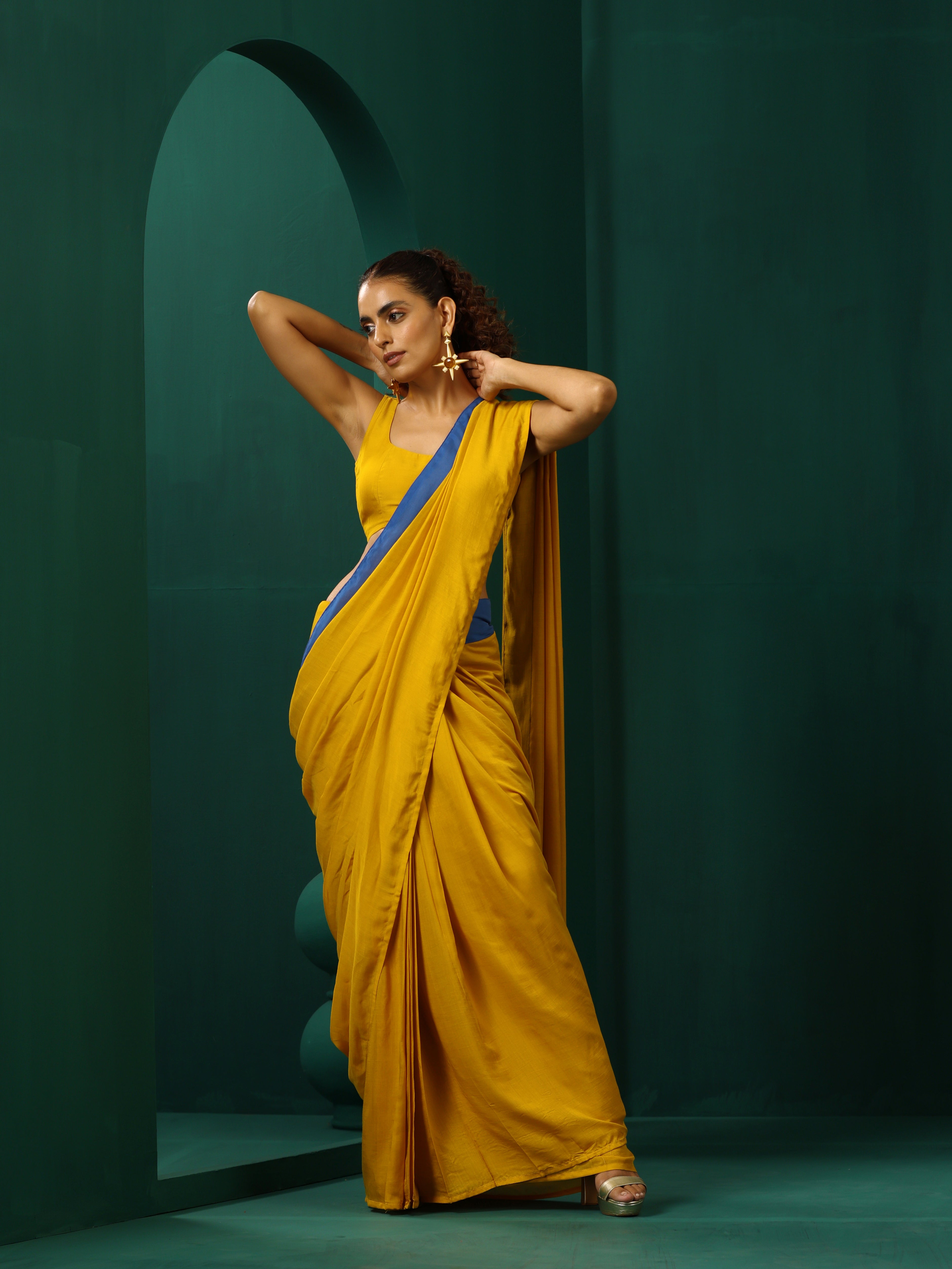 trueBrowns Mustard Muslin Silk Saree