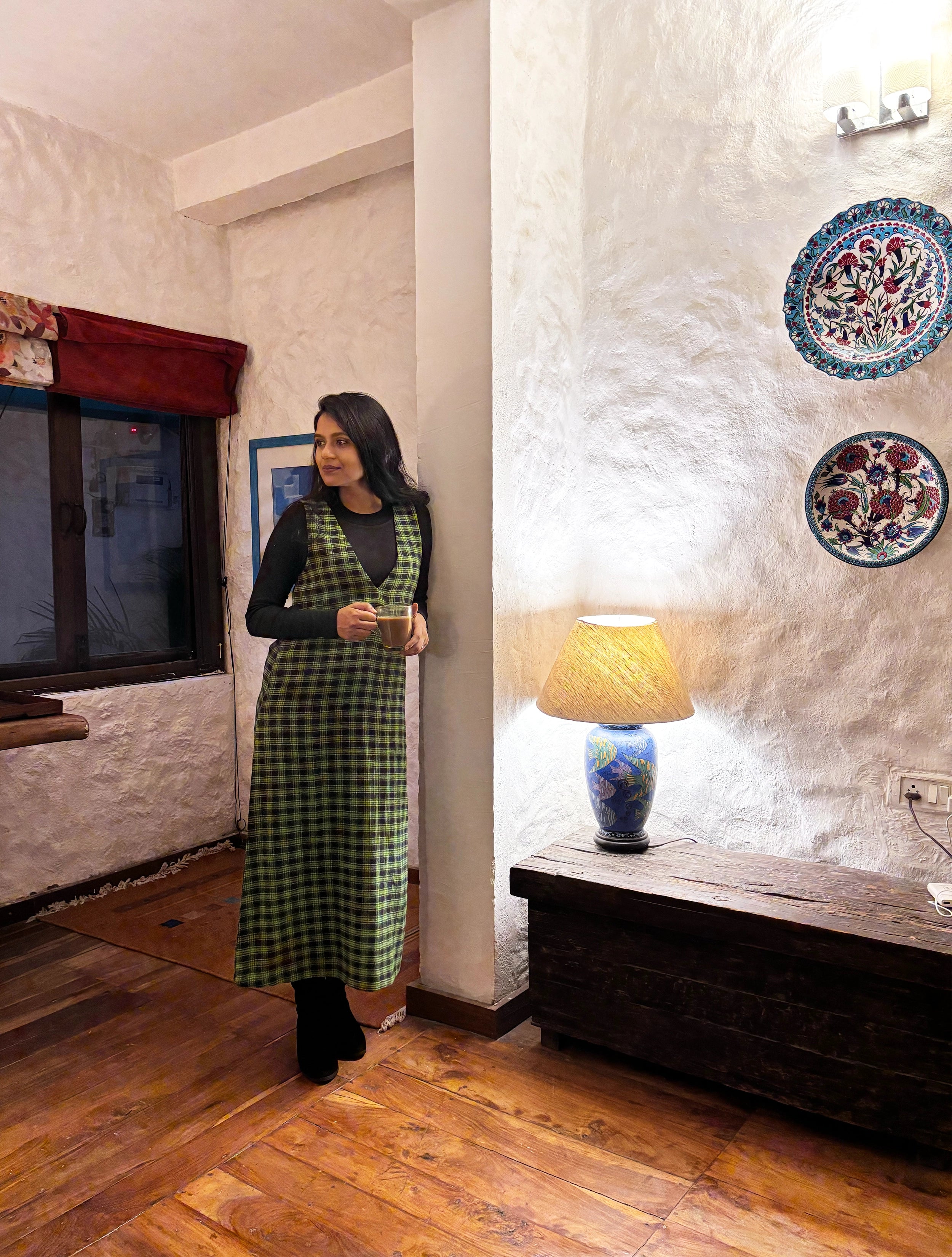 trueBrowns Green Black Sleeveless Check Woollen Dress