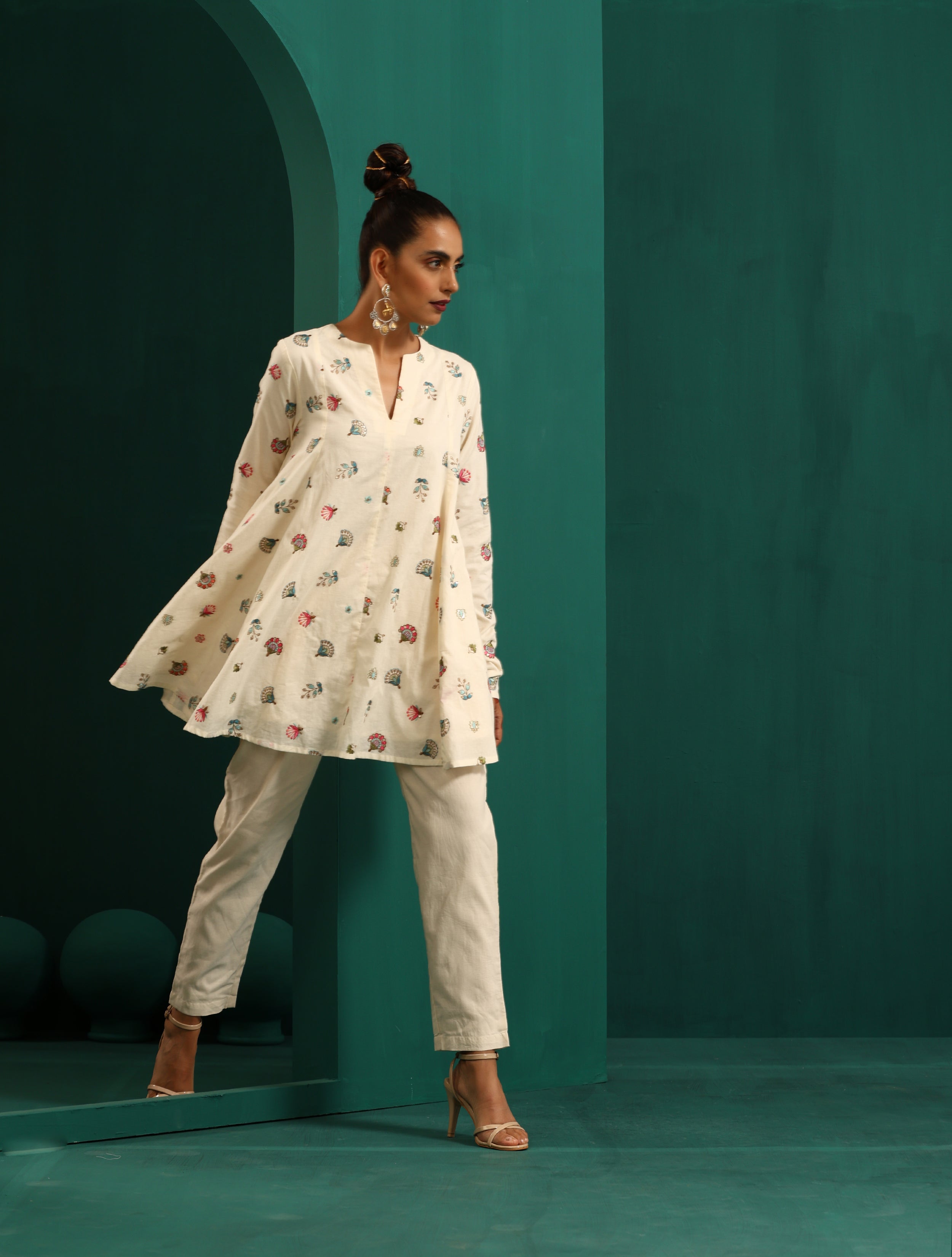 trueBrowns Ivory Floral Embroidered Flared Co-ord Set