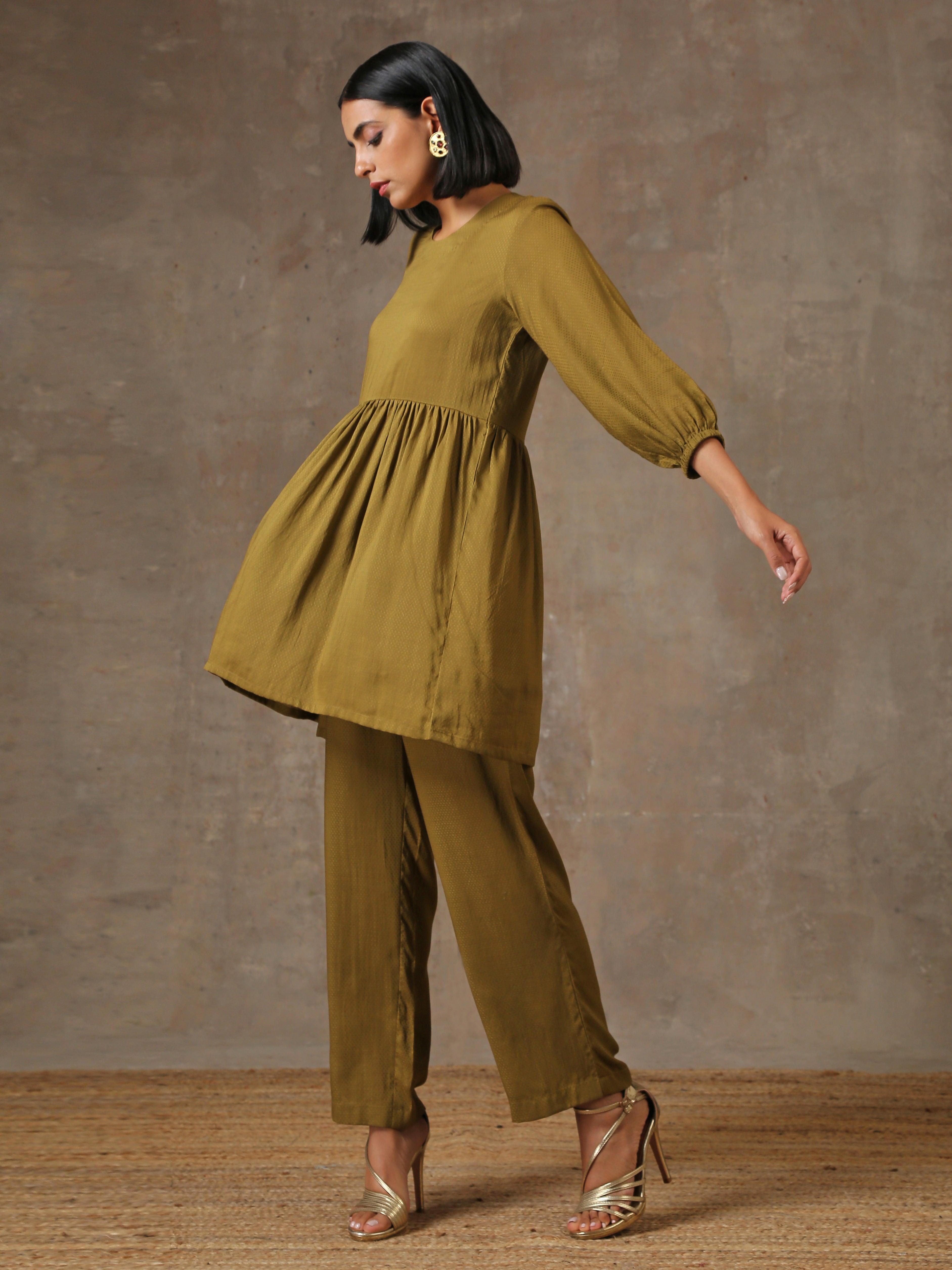 The Queen - Olive Green Solid Gathered Co-Ord Set - trueBrowns