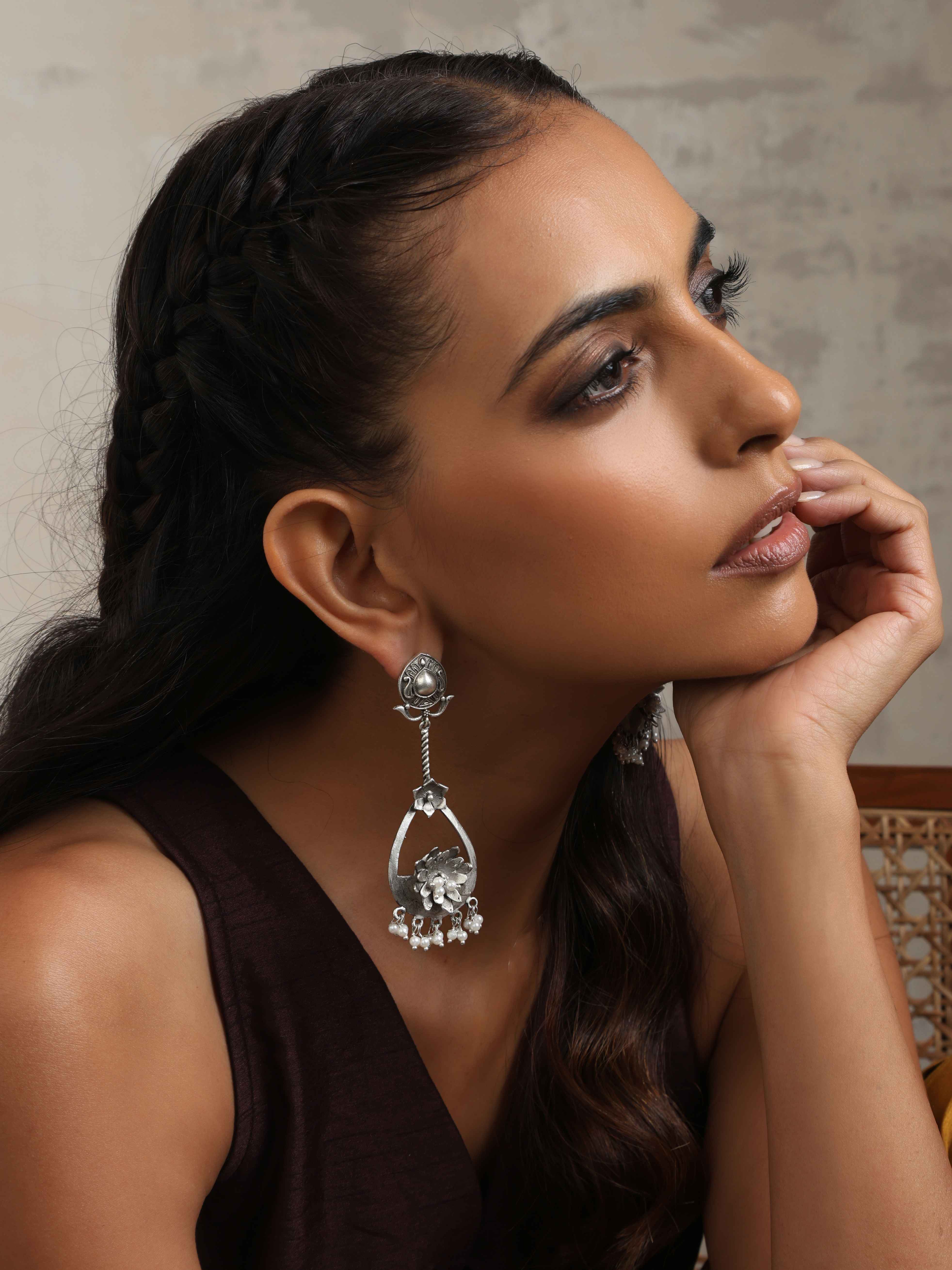 trueBrowns Silver Tone Floral Chandbaali Earrings