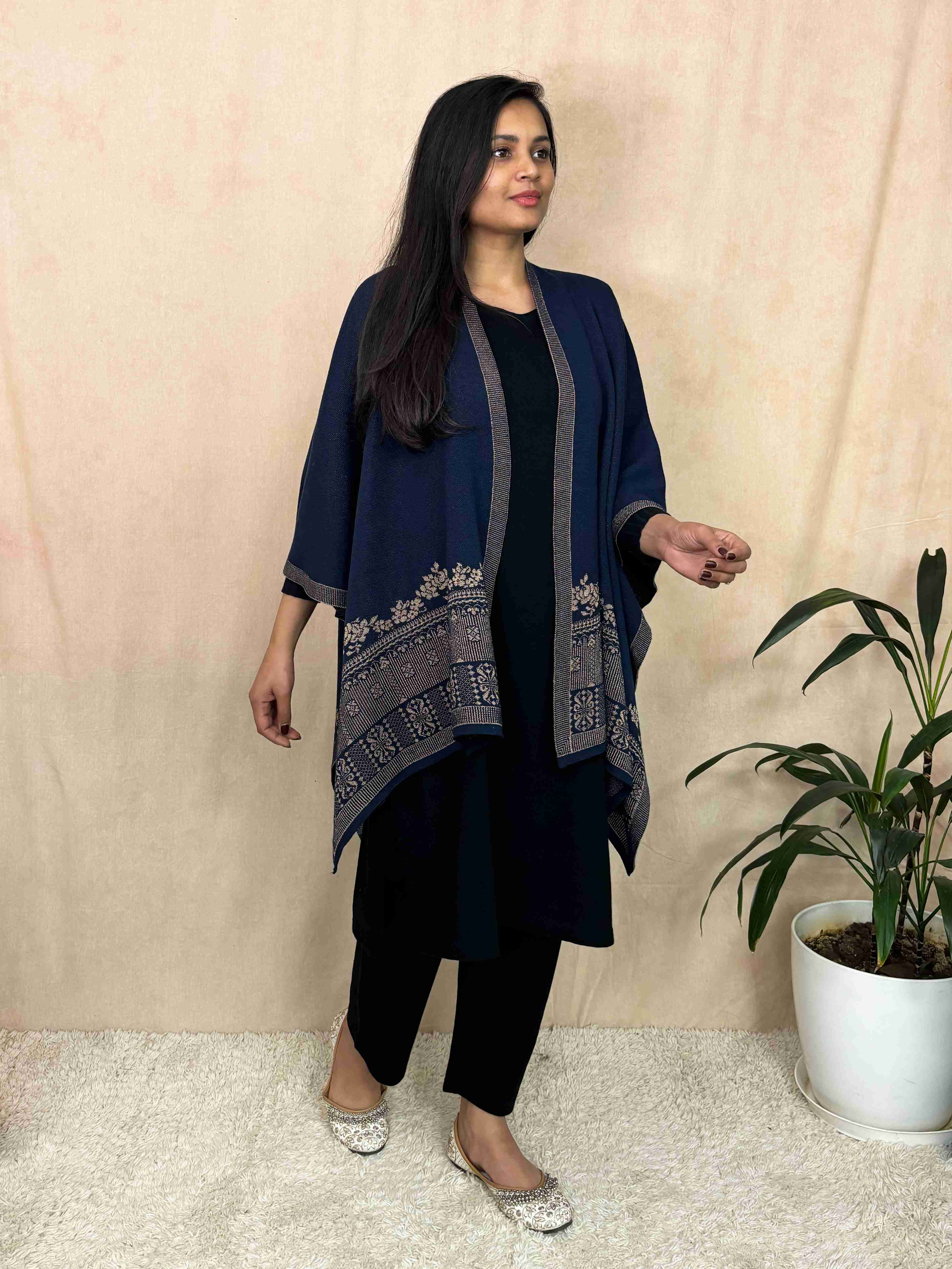 trueBrowns Blue Woollen Kaftan Cape