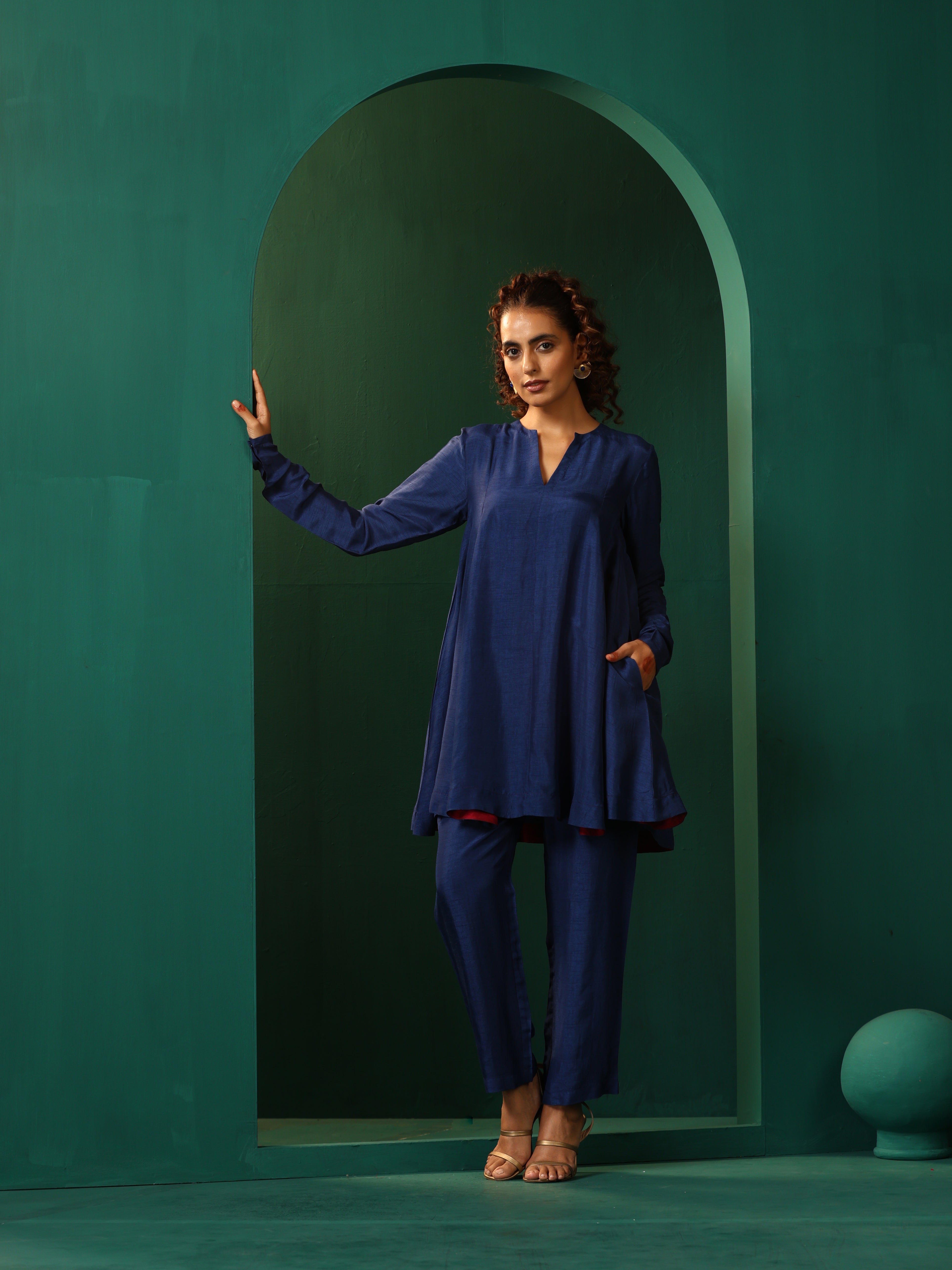 trueBrowns Blue Silk Flared Co-ord Set