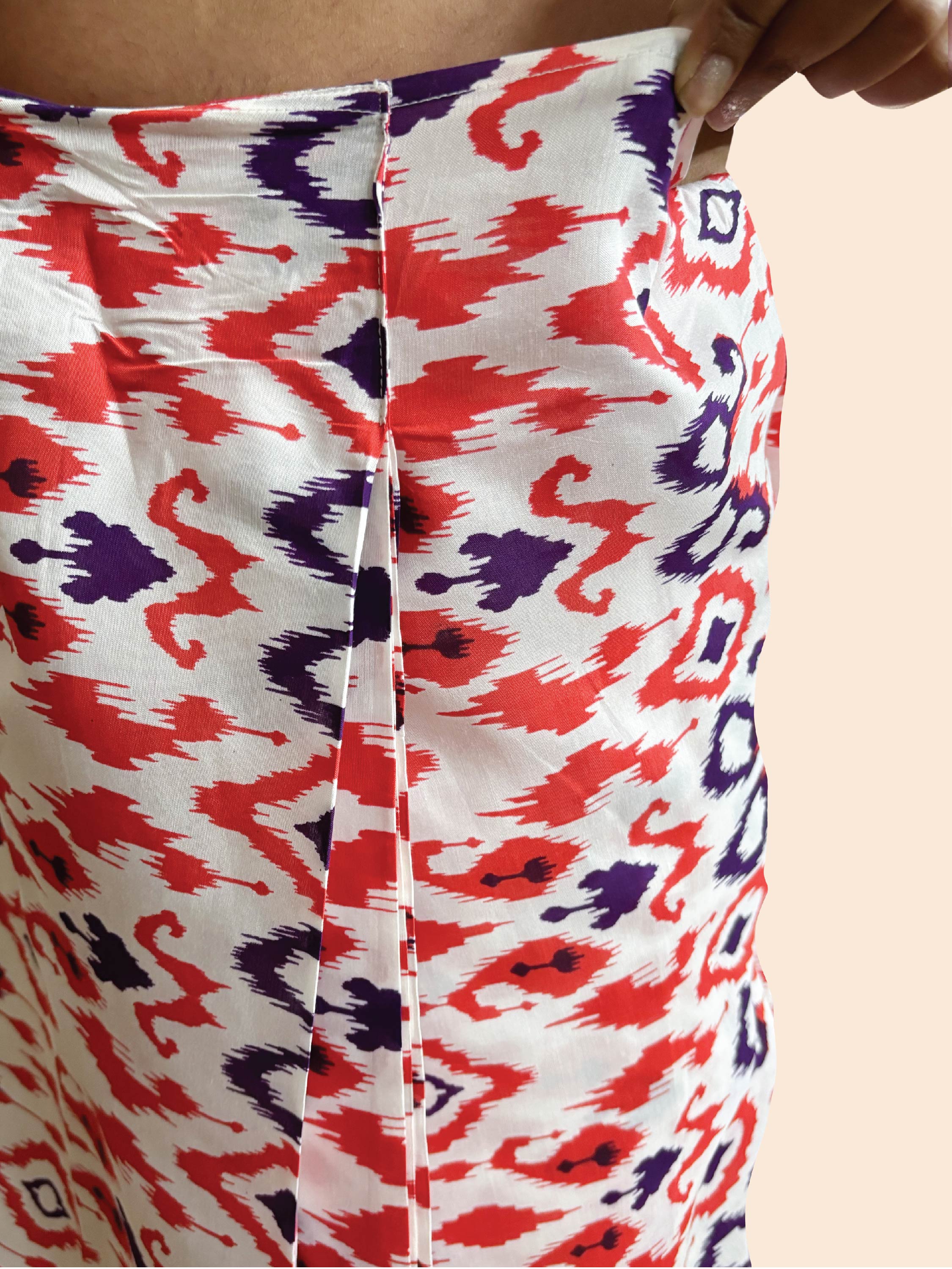 trueBrowns Carrot Muslin Ikat Saree