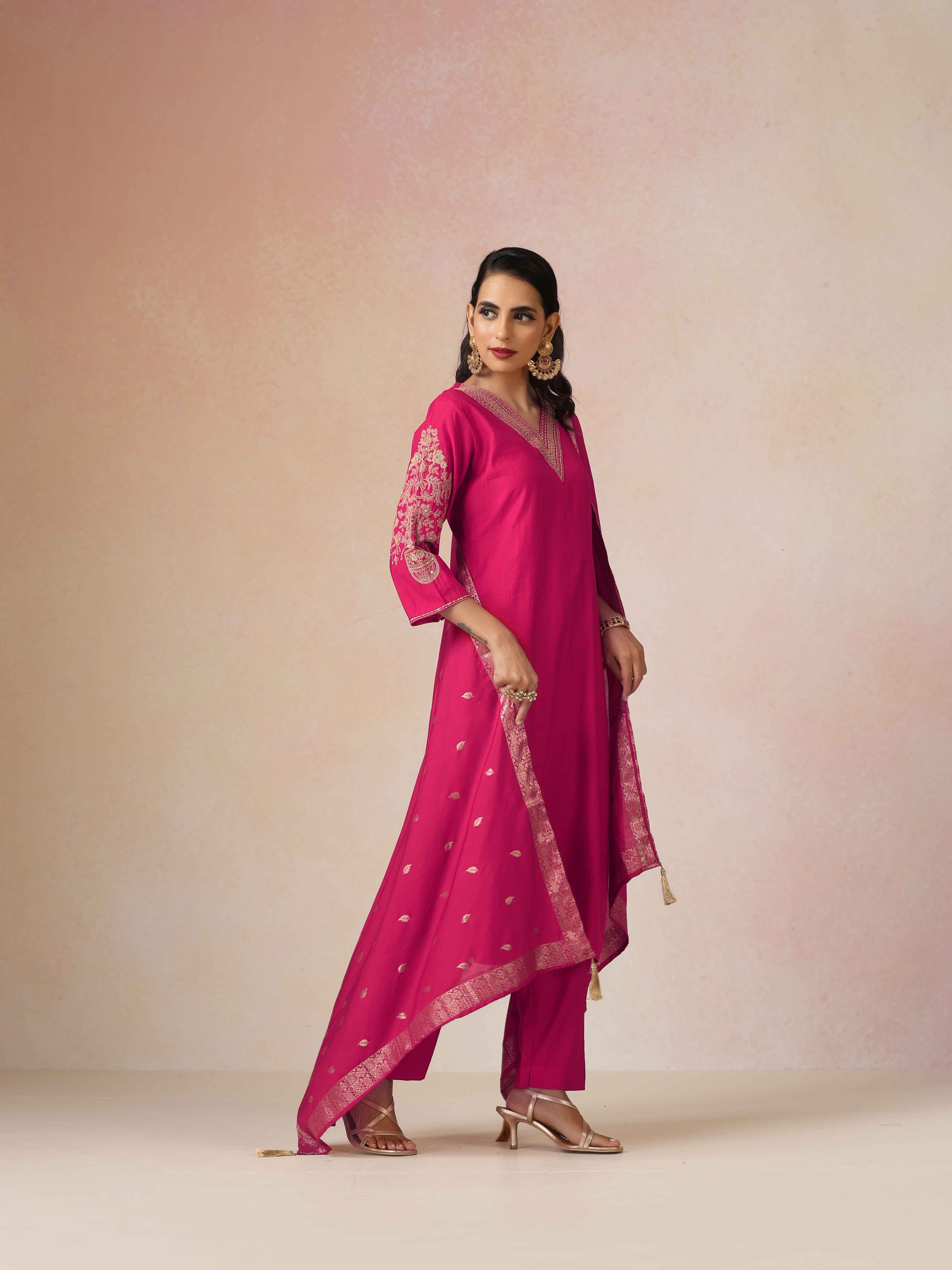 trueBrowns Pink Embroidered Straight Kurta Pant Dupatta Set