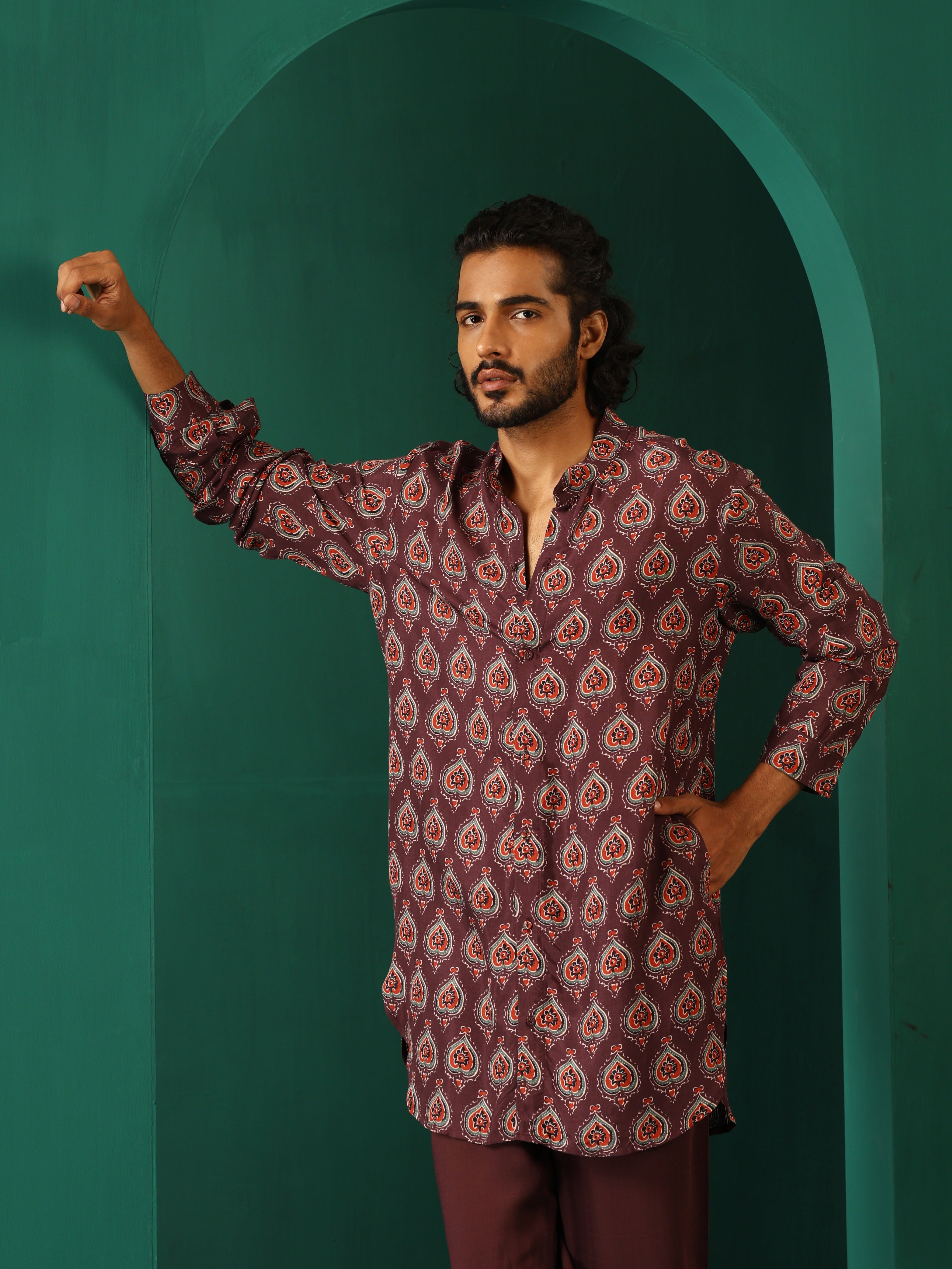 trueBrowns Men Deep Purple Paan Muslin Silk Printed Co-ord Set