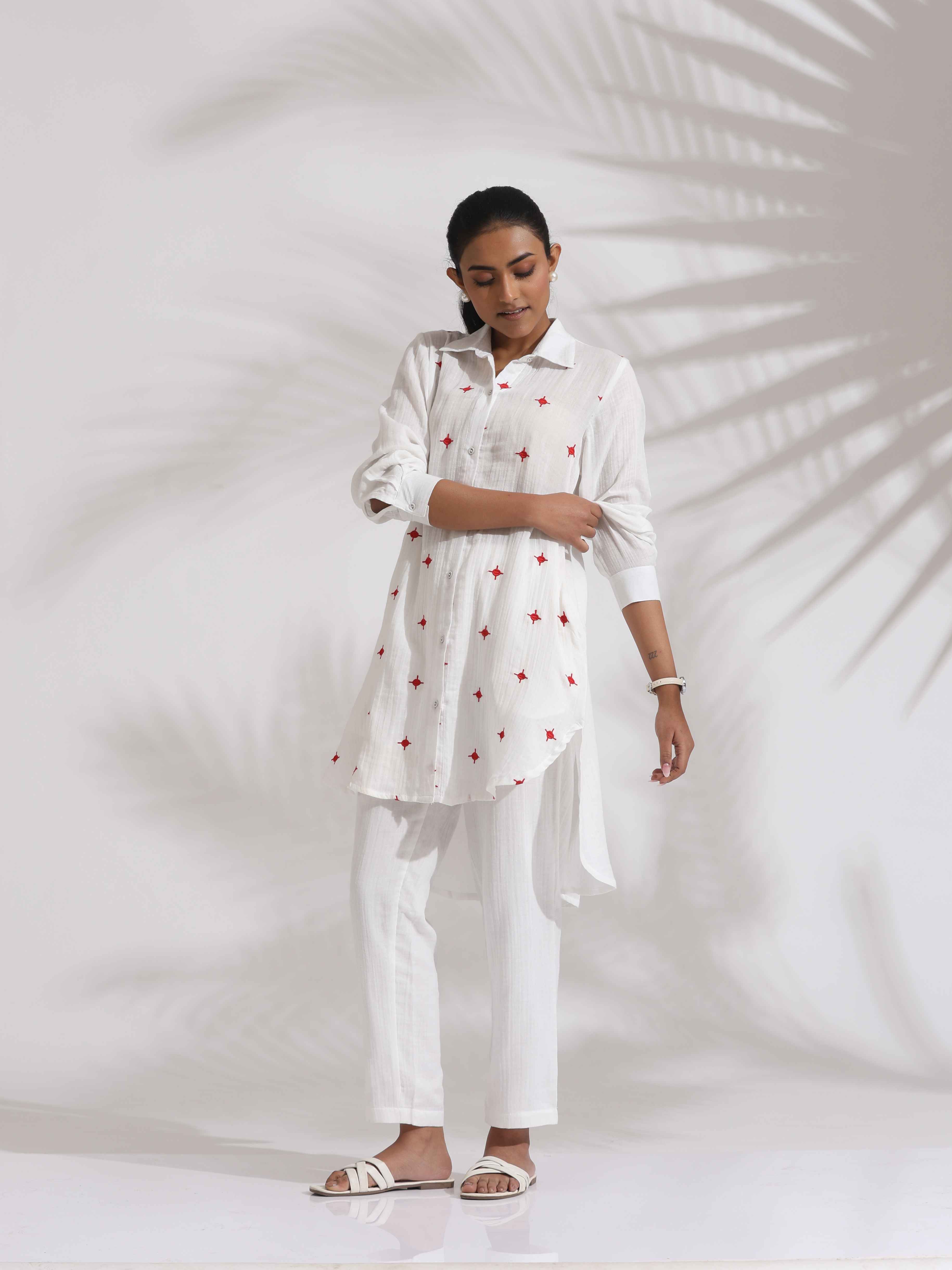 trueBrowns White Cotton Embroidered Kurta Co-ord Set