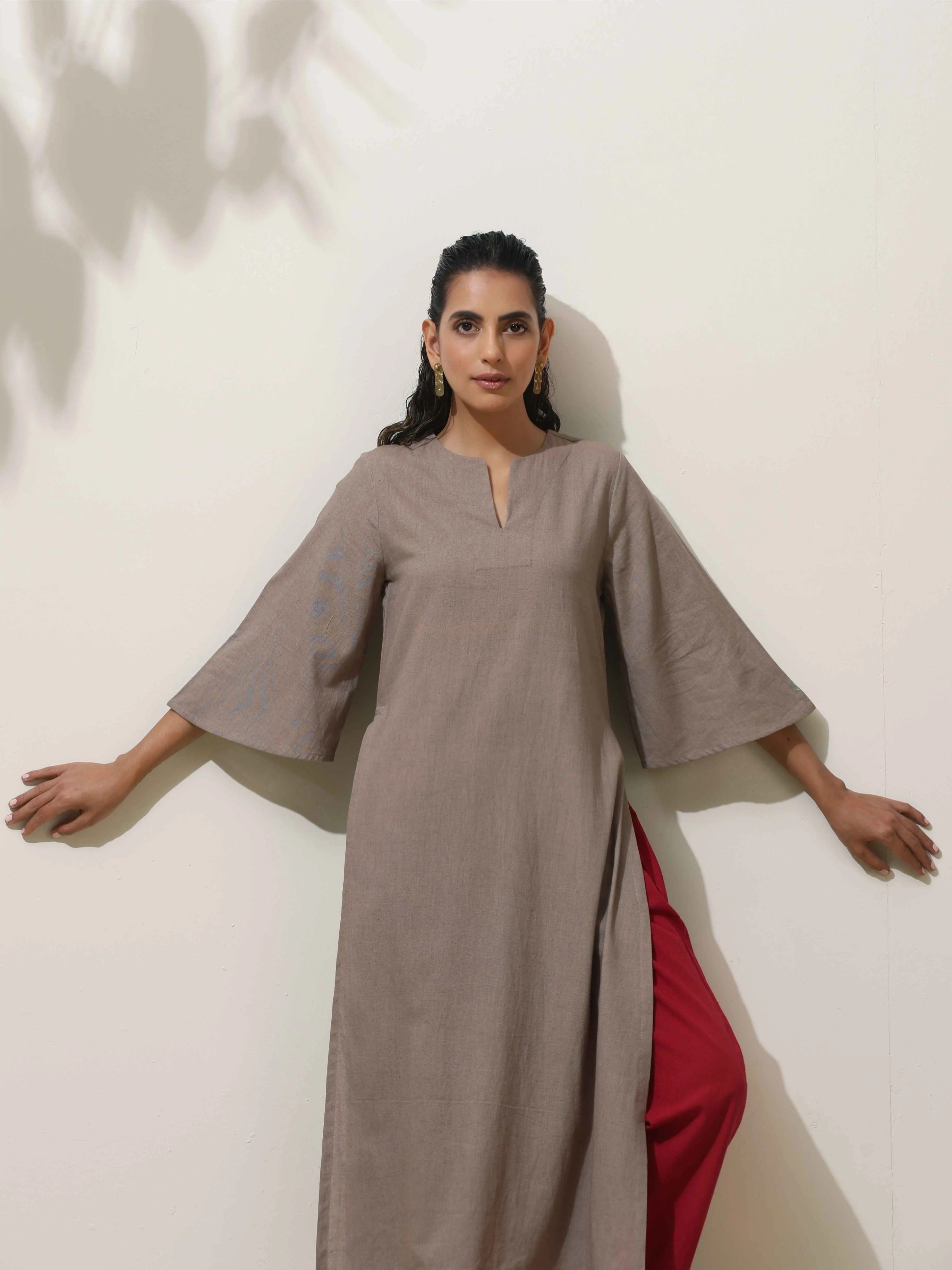 trueBrowns Grey Cotton Linen Kurta Pant Set