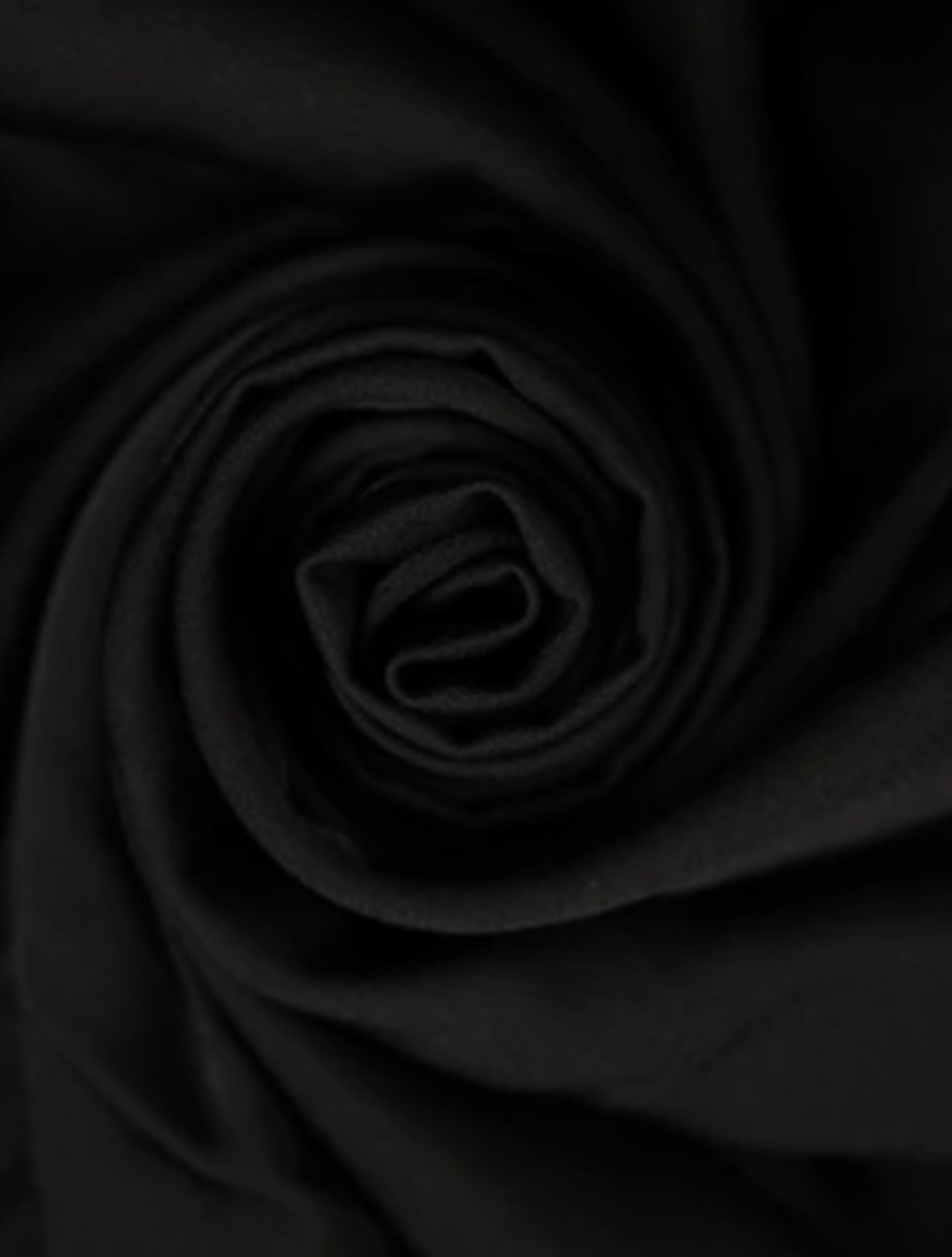 trueBrowns Black Foil Print Saree With Unstitched Blouse