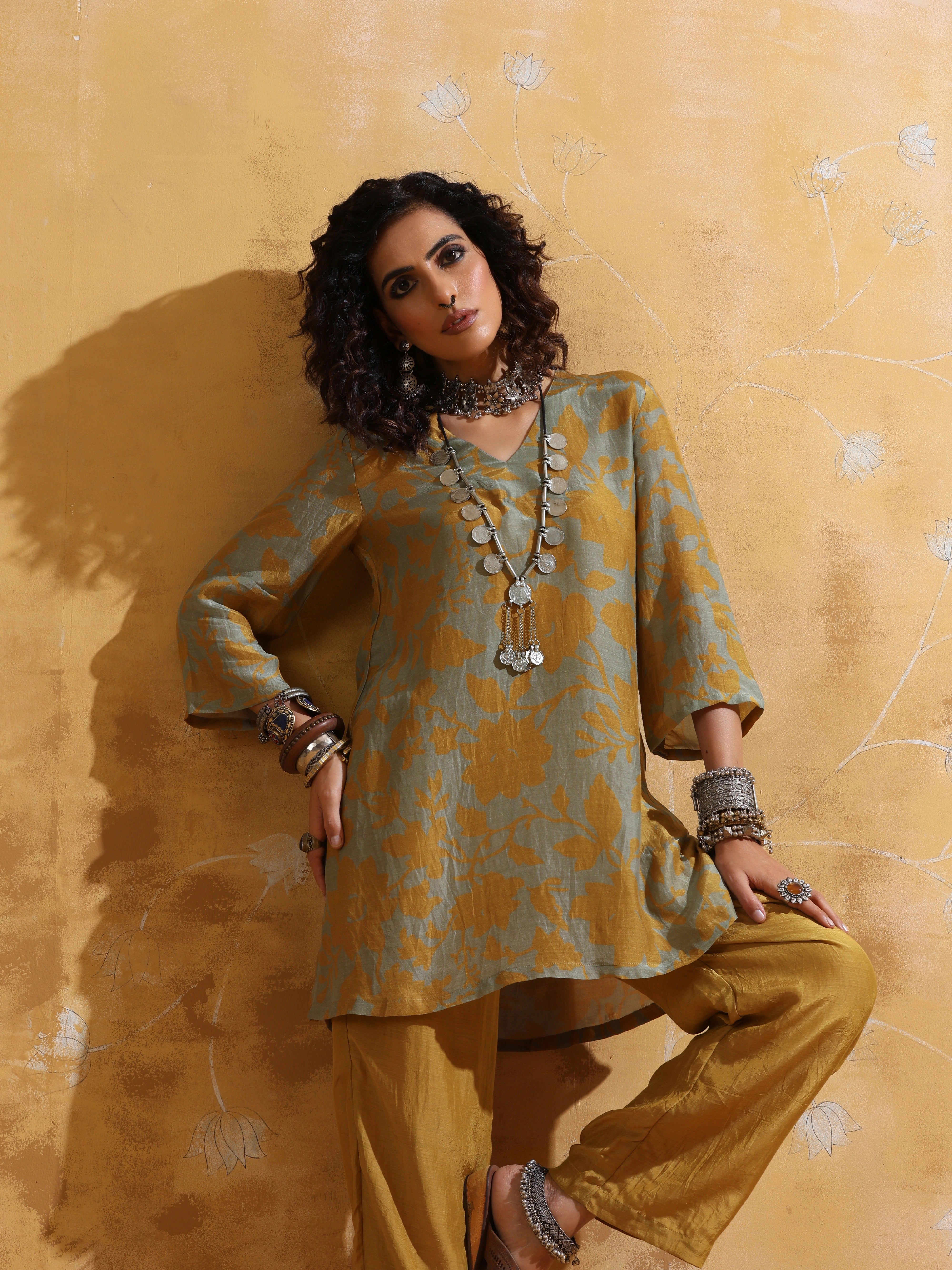 trueBrowns Mint Mustard Jaal Print Muslin Silk Co-ord Set