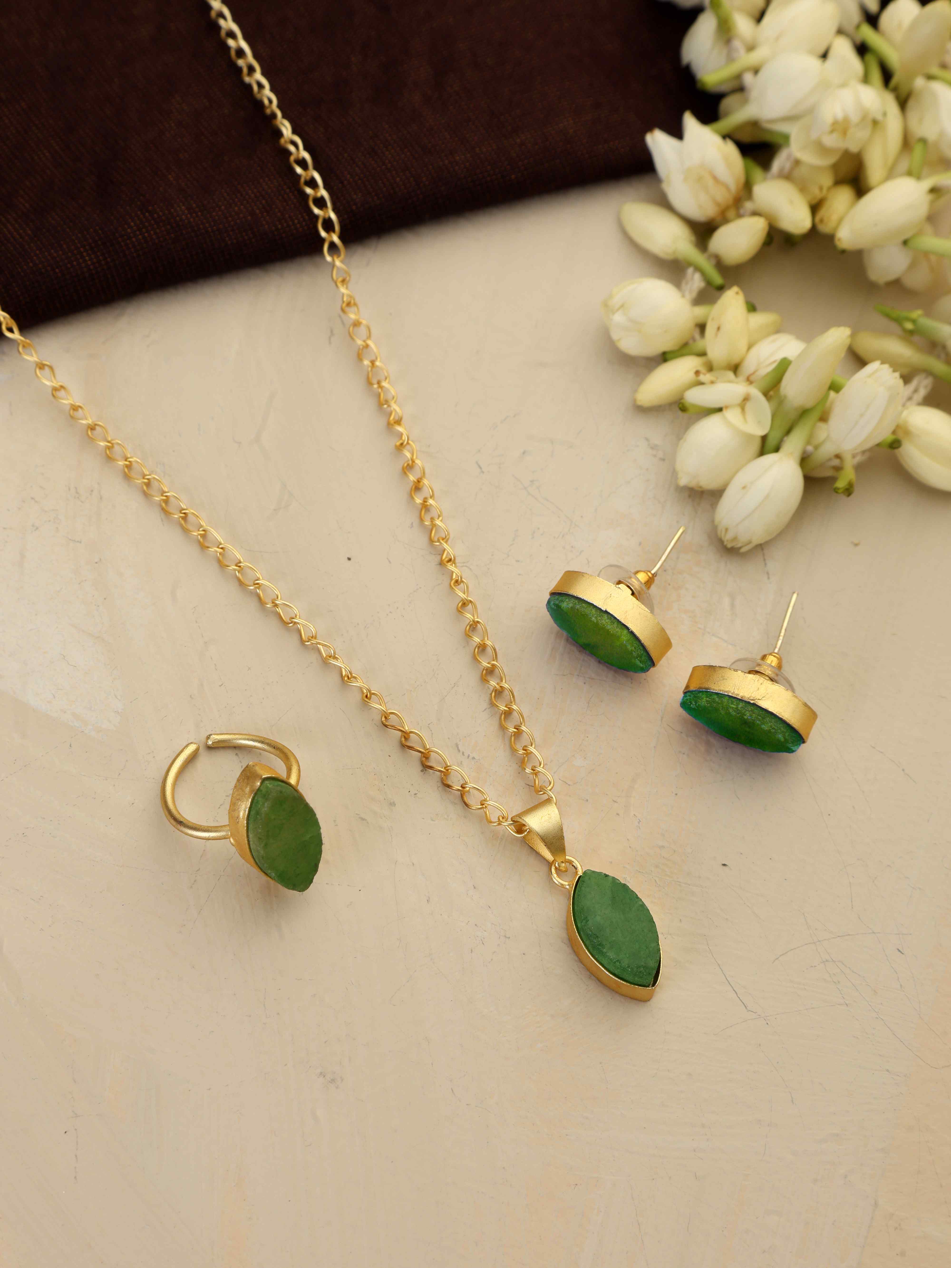trueBrowns Gold Tone Green Stone Pendant Set