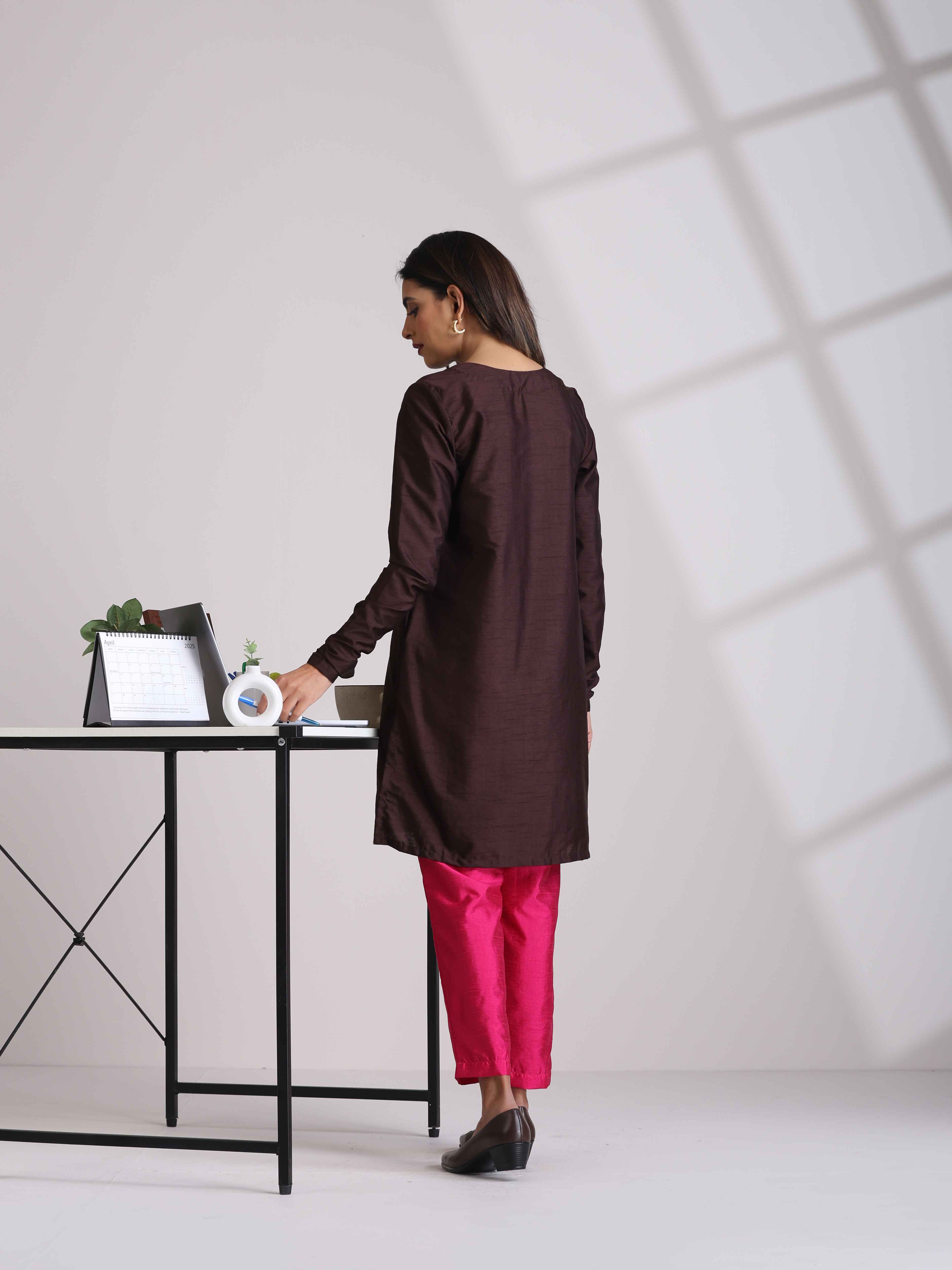 trueBrowns Cola Silk Kurta Co-ord Set