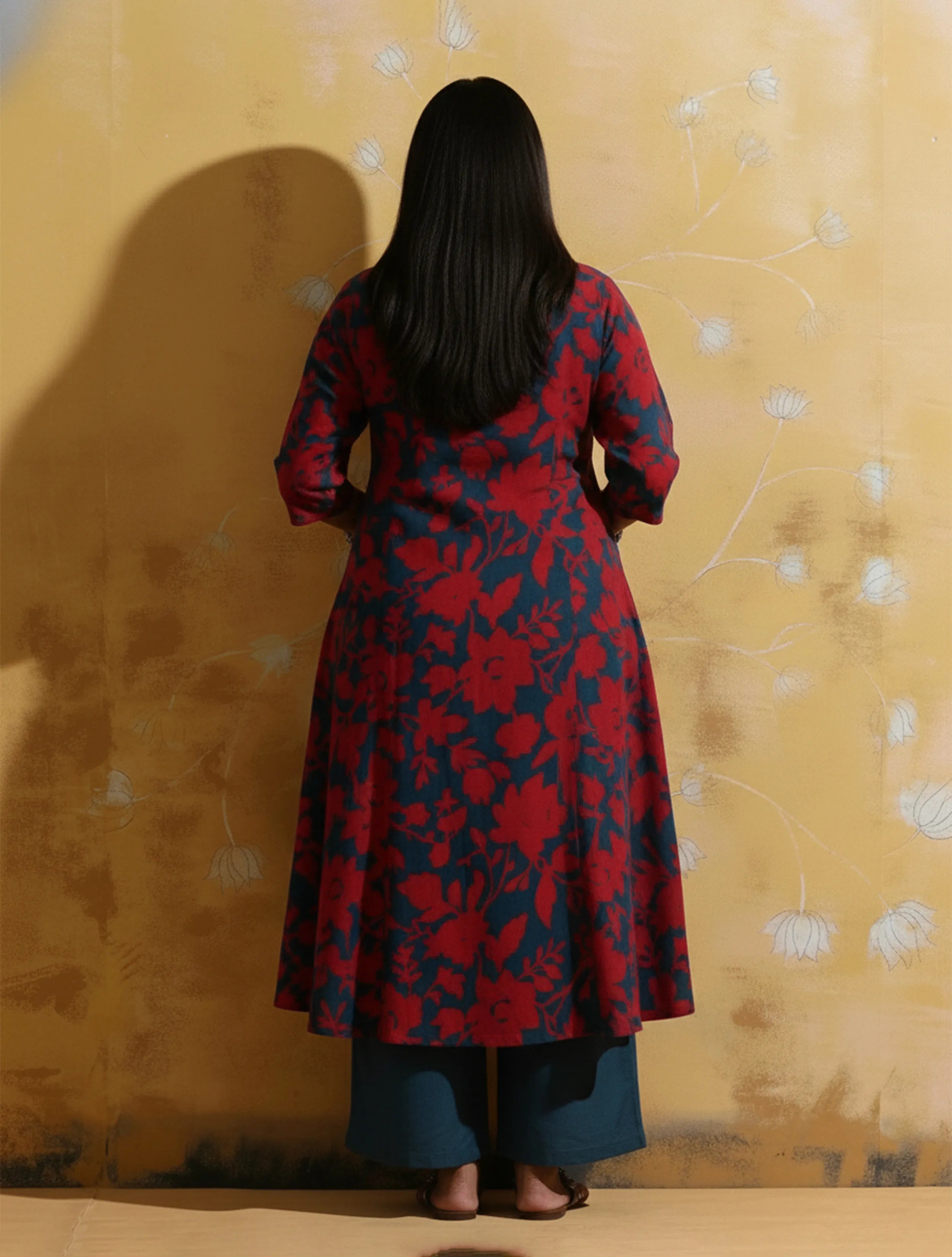 trueBrowns Red Teal Jaal Print Muslin Silk A-Line Kurta Set