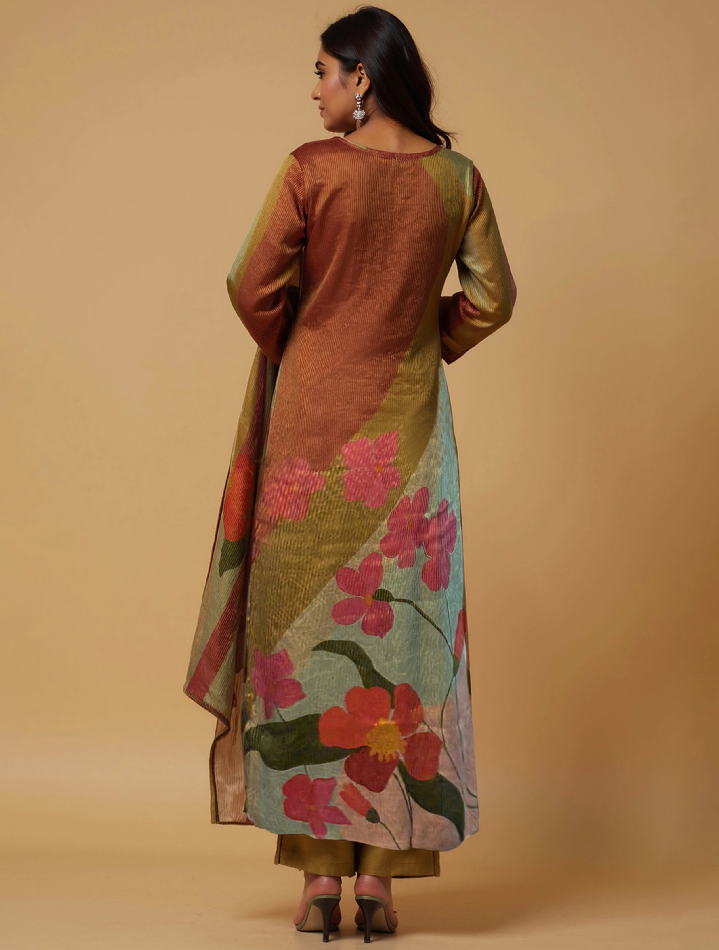 trueBrowns Pink Embroidered Tissue Straight Kurta 3pc Set