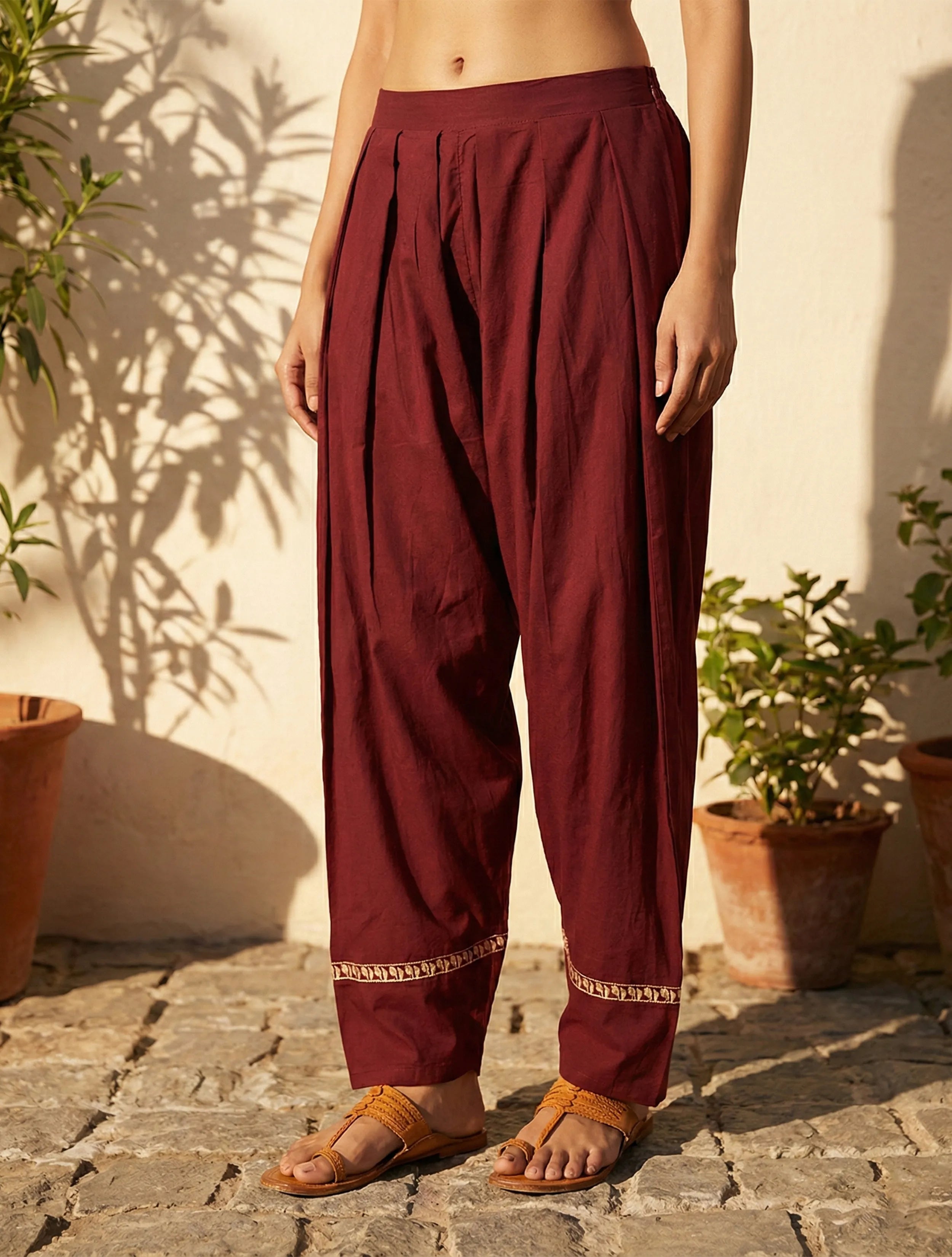 trueBrowns Maroon Embroidered Kurta Farsi Pant Dupatta Set