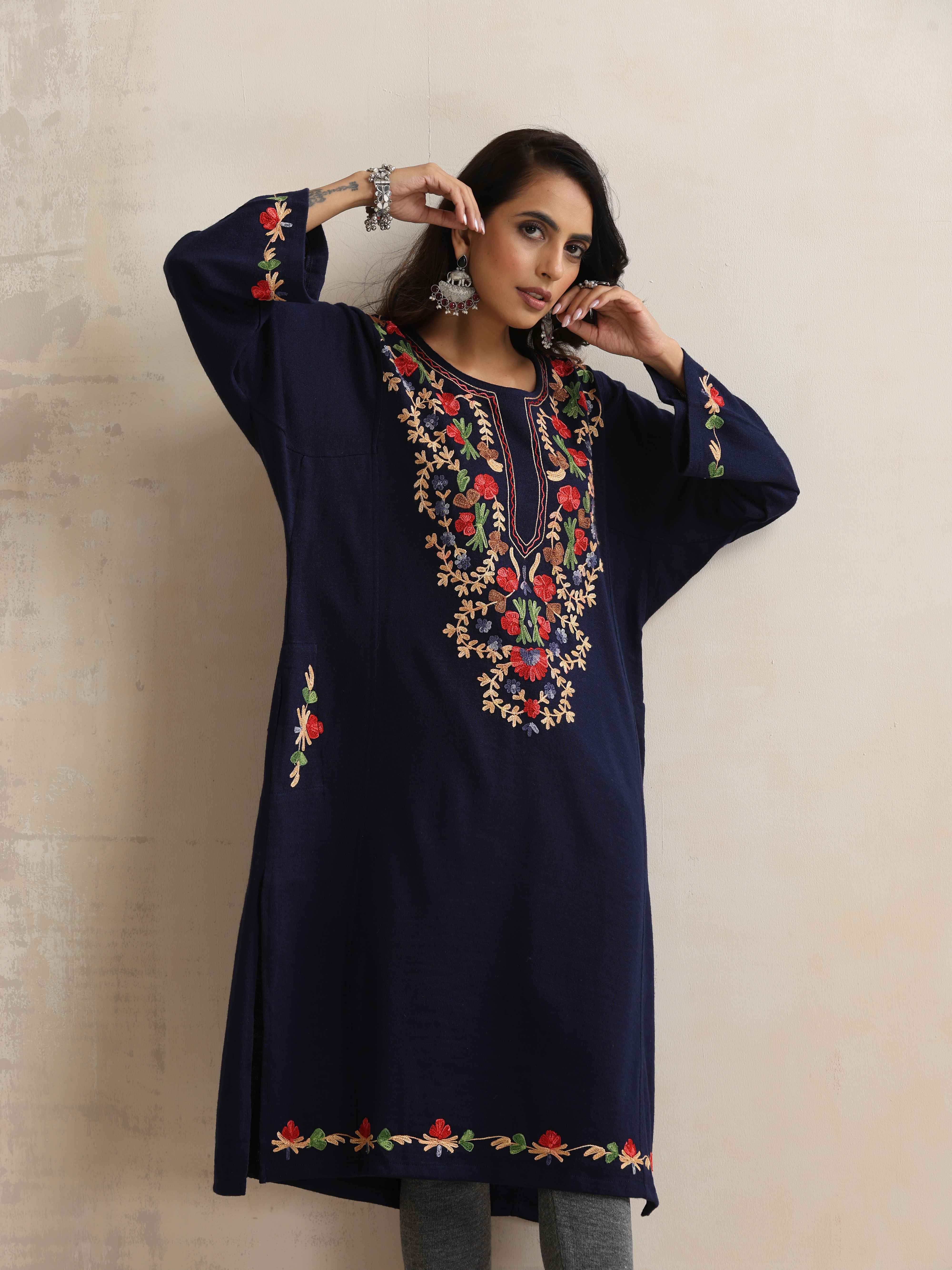 trueBrowns Blue Kashmiri Embroidered Woollen Phiran Kurta