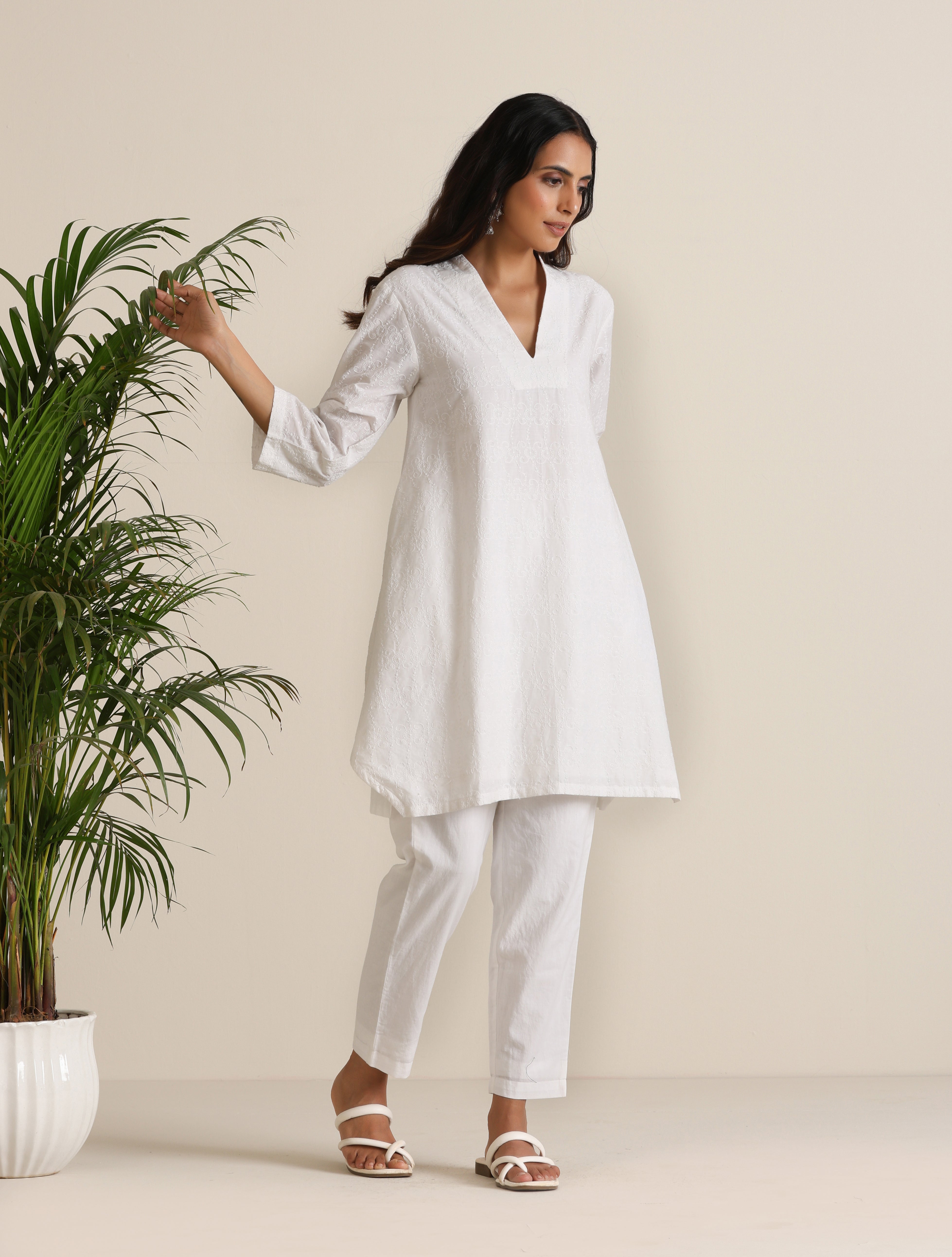 trueBrowns White Cotton Embroidered Co-ord Set