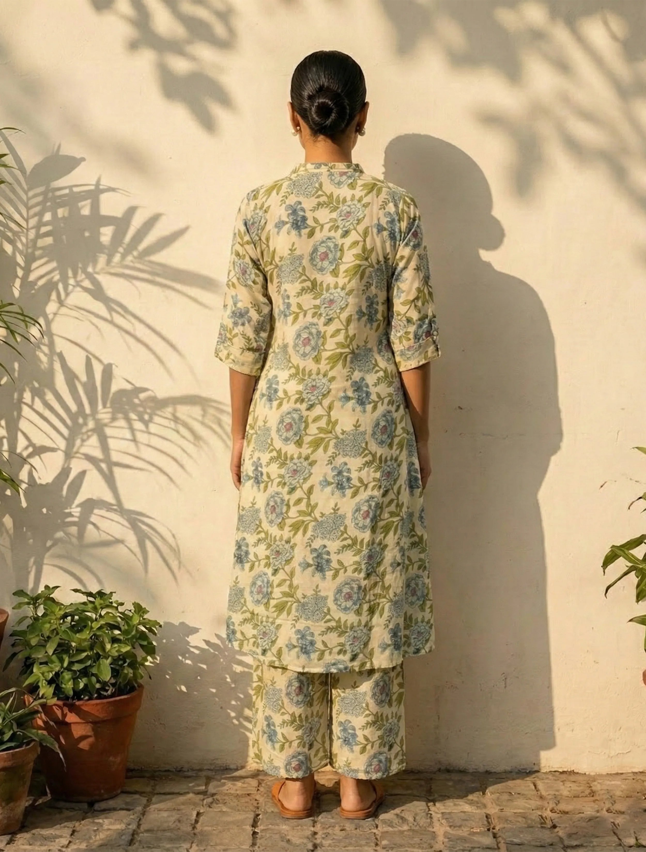trueBrowns Ivory Floral Print A-line Kurta Pant Set