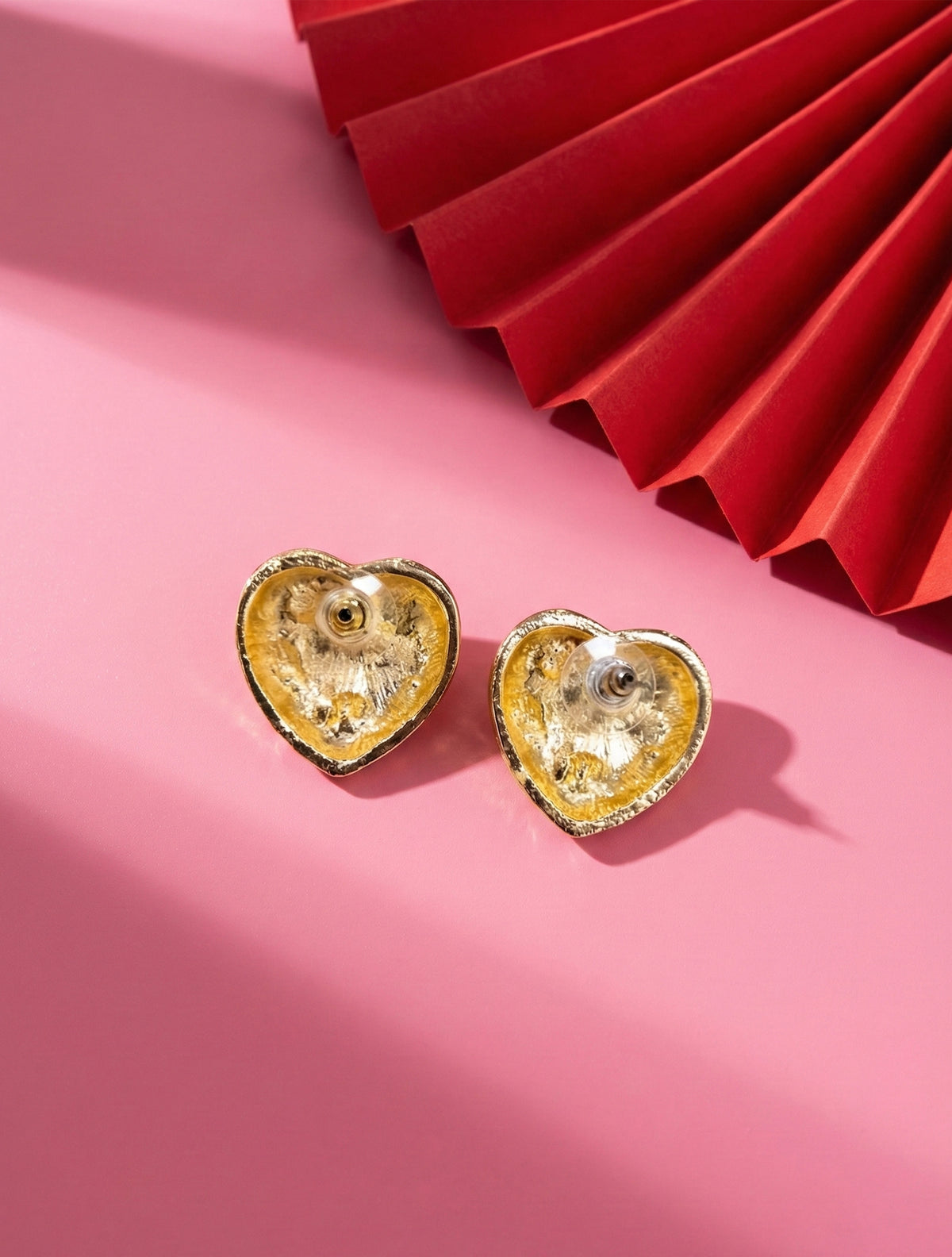 trueBrowns Playful Charm Heart Studs