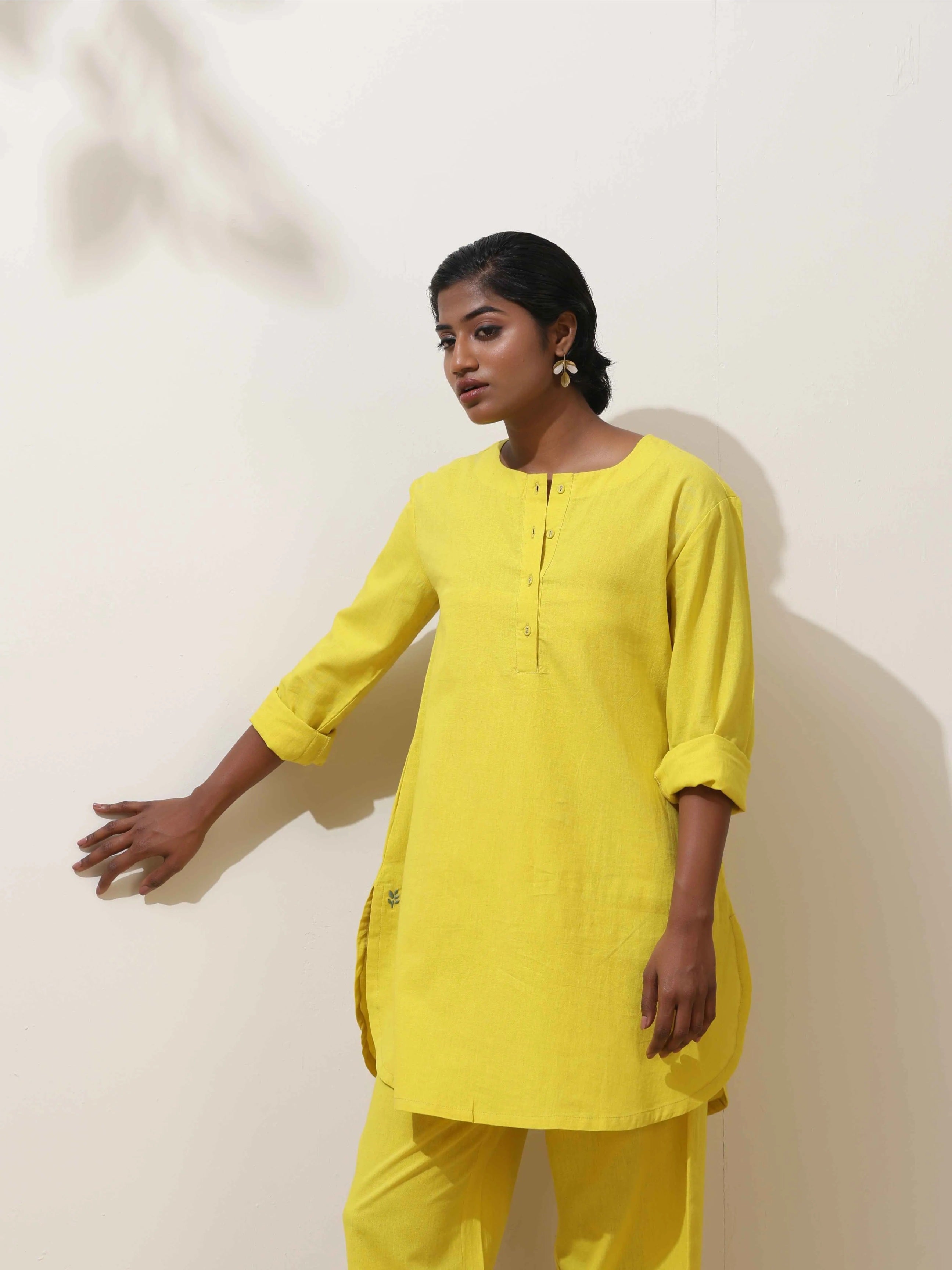 trueBrowns Lime Cotton Linen Kurta Co-Ord Set