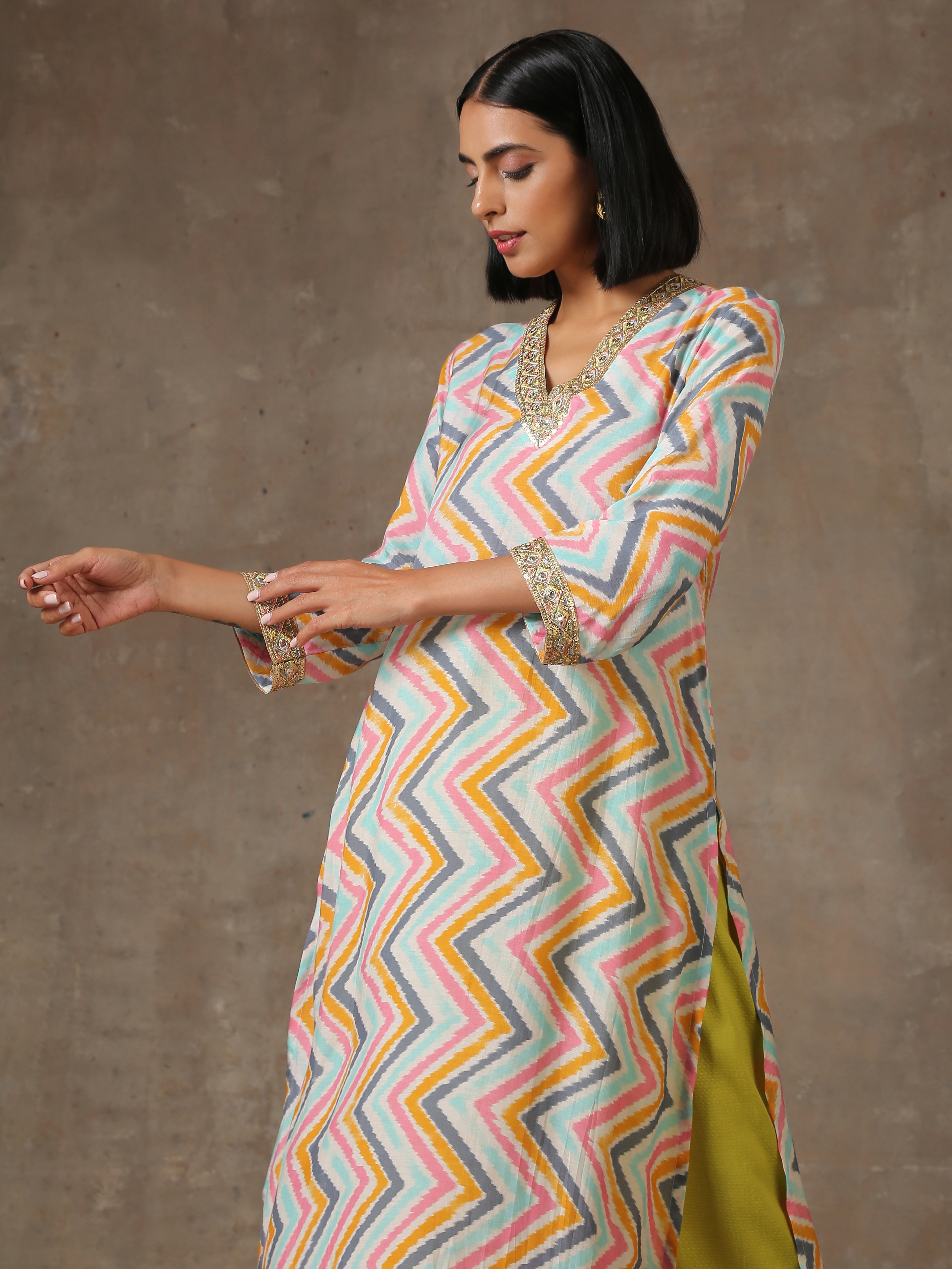 Multicolour Lehariya Printed Silk Kurta Pant Set