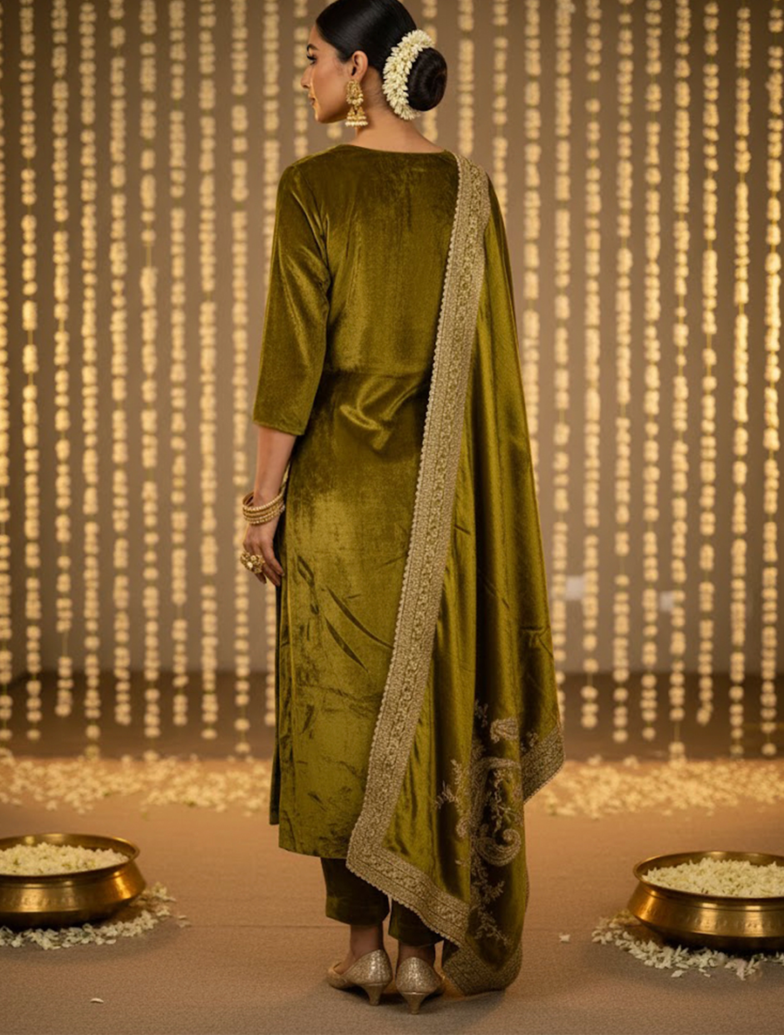 trueBrowns Lime Luxe Velvet Embroidered Kurta Pants Dupatta Set