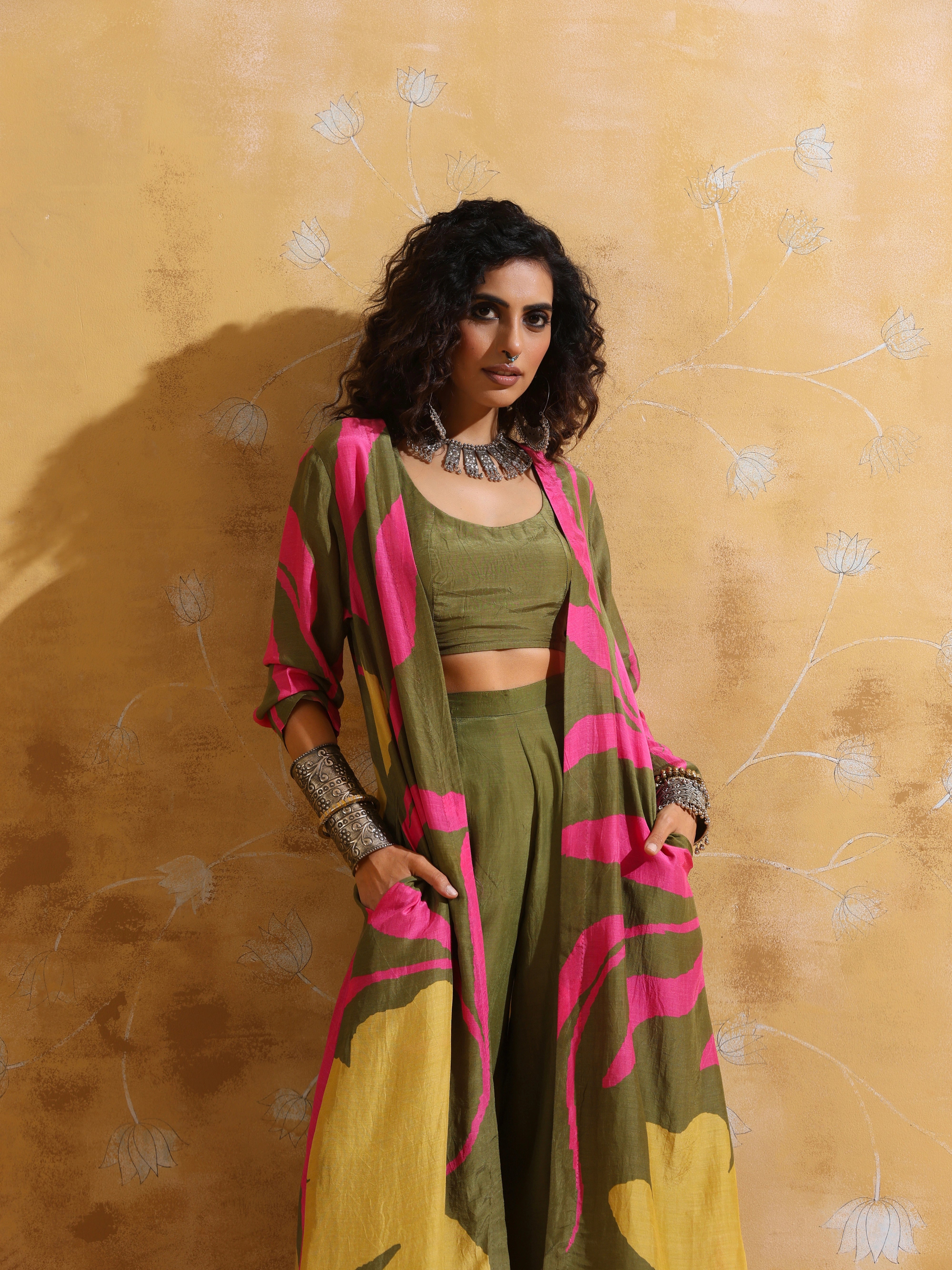 trueBrowns Green Pink Floral Print Muslin Silk Jacket Set