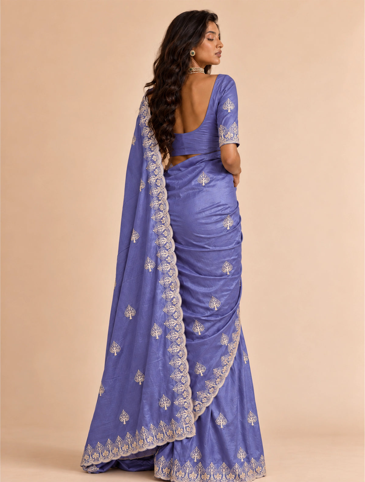 trueBrowns Purple Paan Embroidered Silk Blend Saree With Unstitched Blouse
