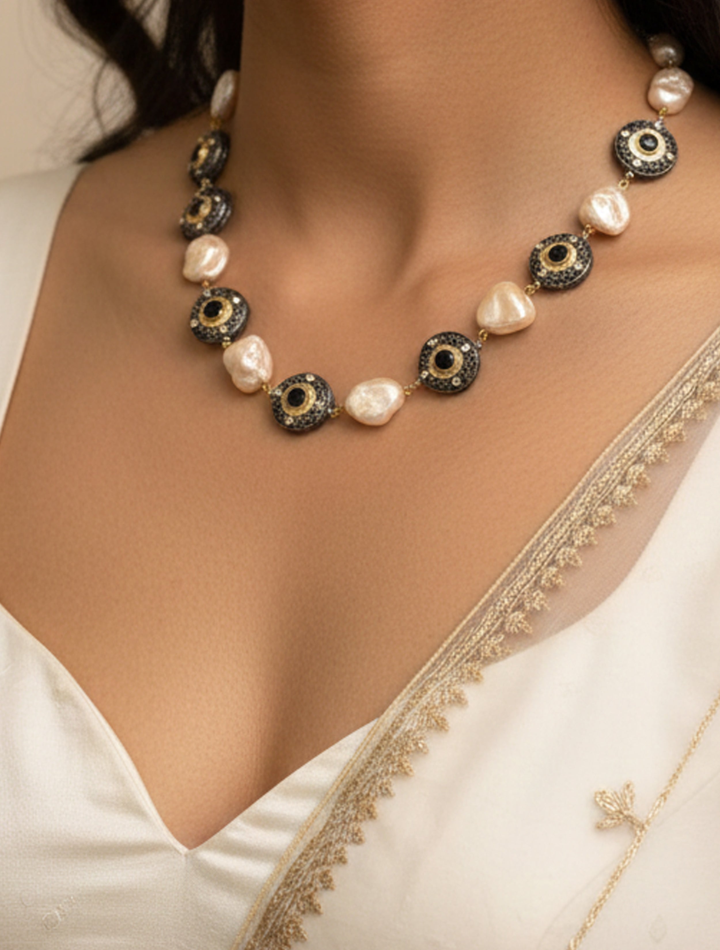 trueBrowns Pearl Noir Fusion Necklace Set