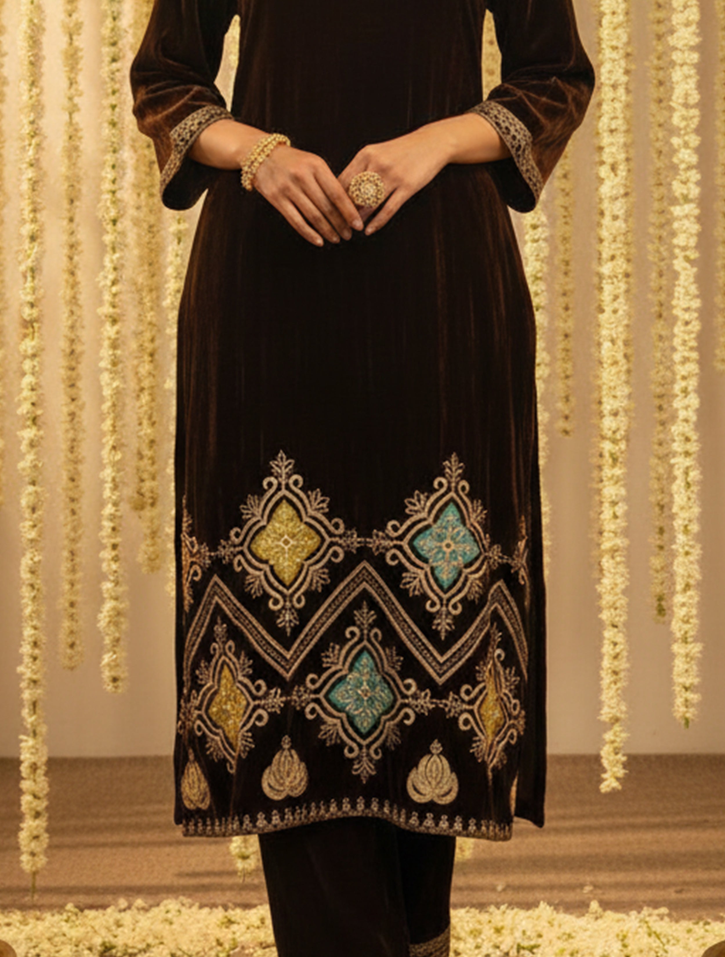 trueBrowns Brown Crinkled Velvet Embroidered Kurta Pants Dupatta Set