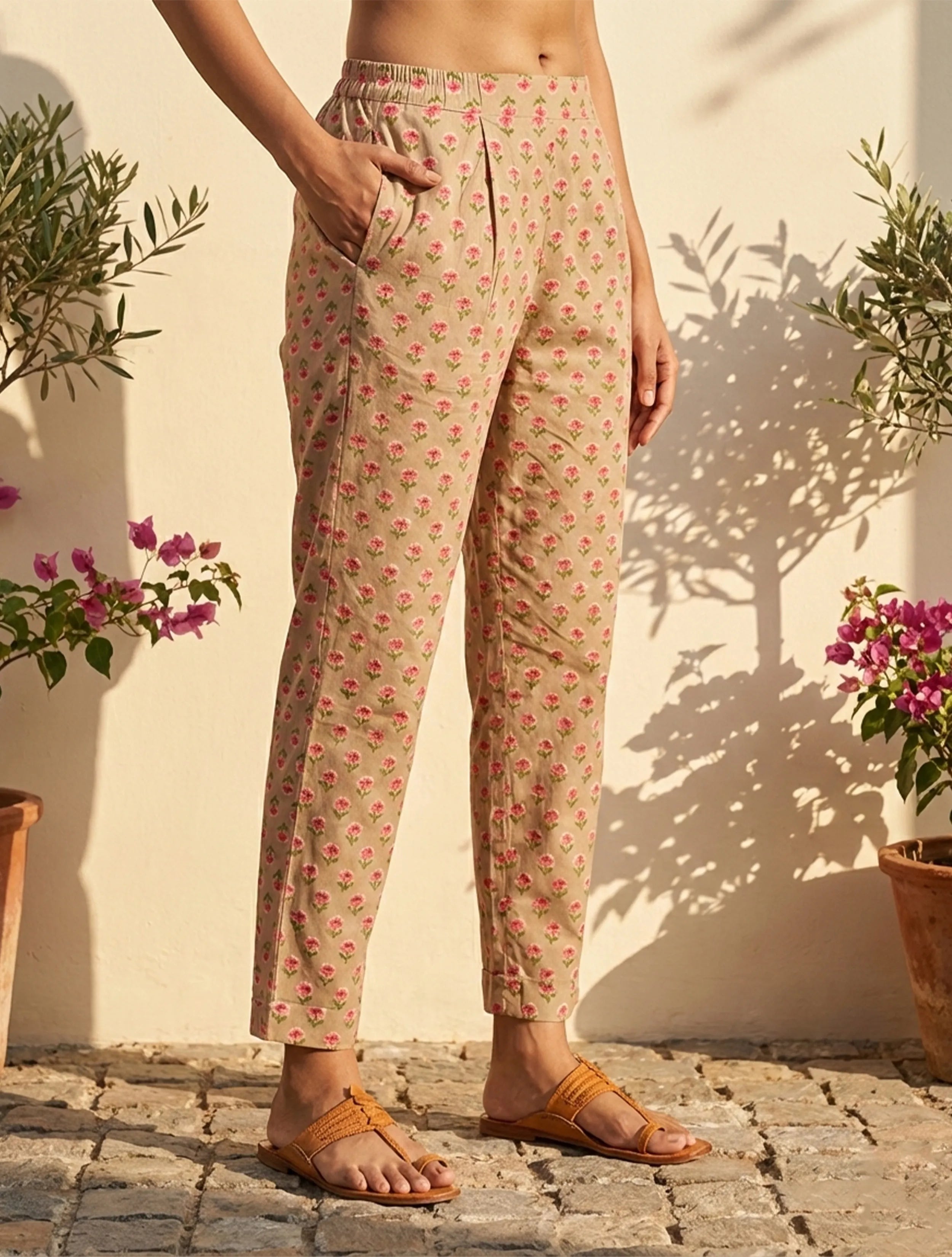 trueBrowns Beige Floral Print Straight Kurta Pant Dupatta Set