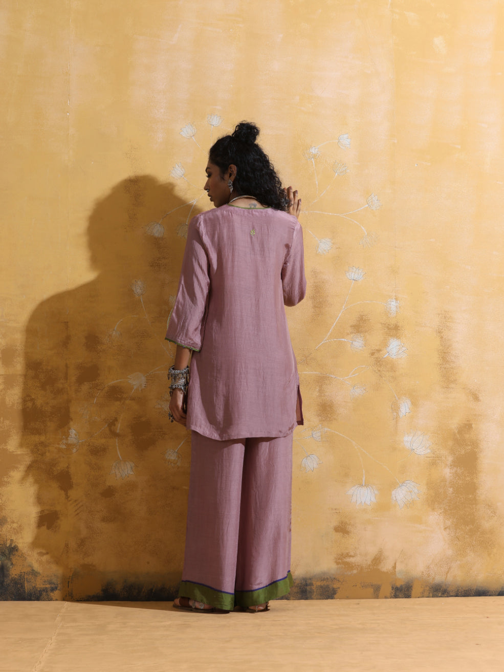 trueBrowns Lilac Muslin Silk Co-ord Set with Flared Pants